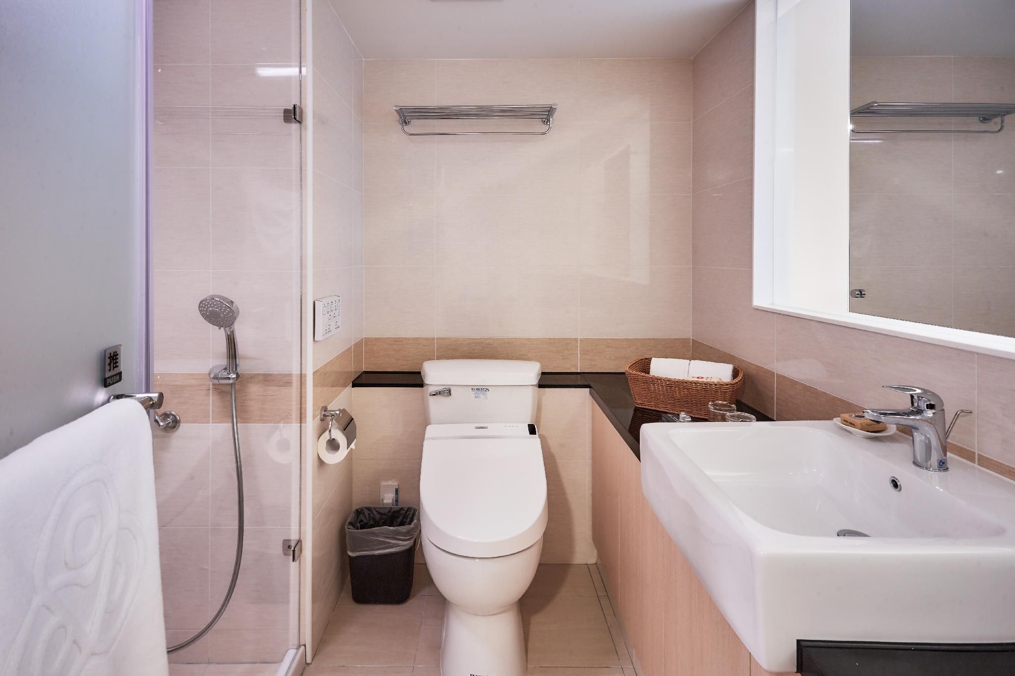 Twin Bed with City View