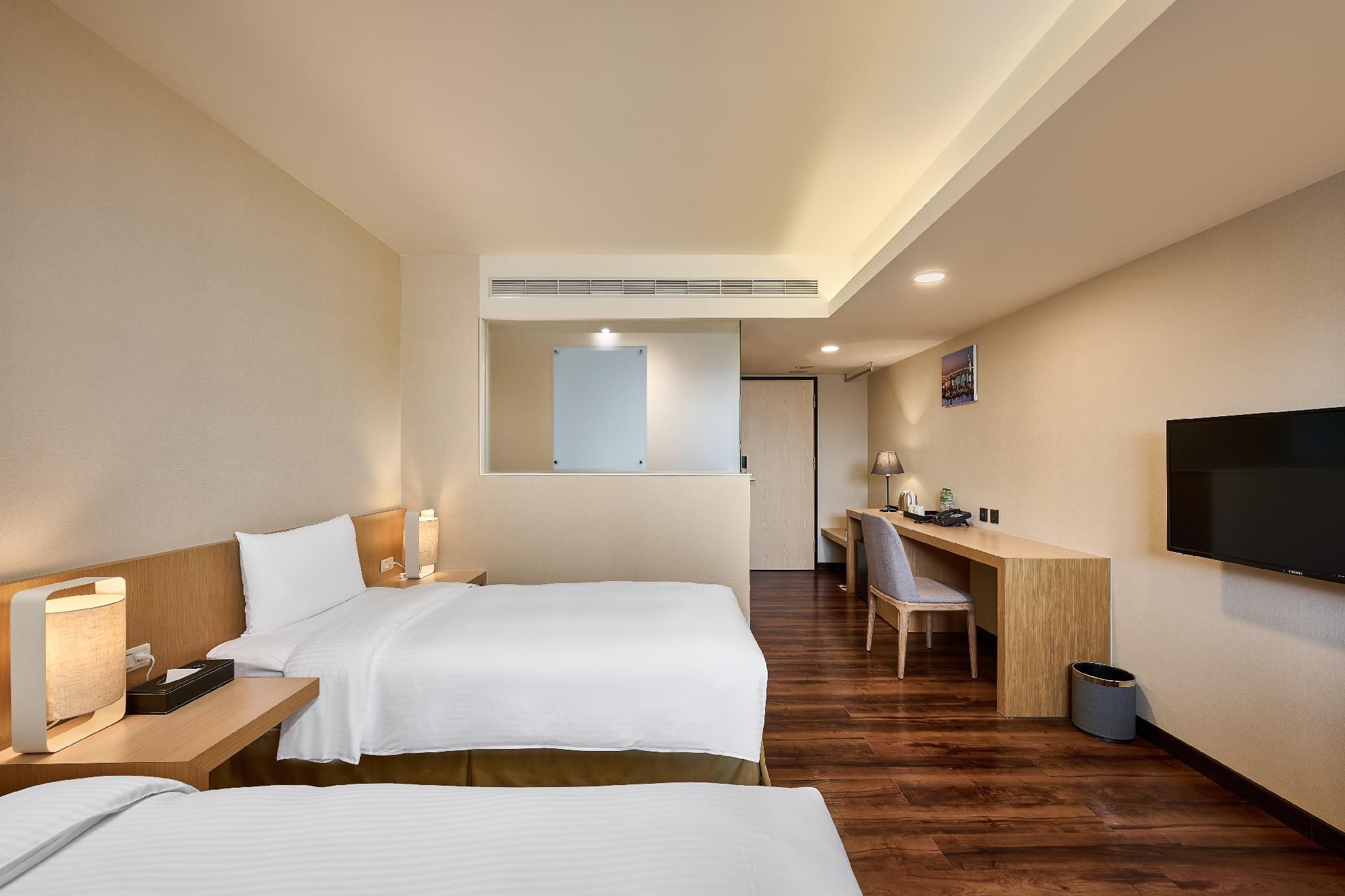 Twin Bed with City View