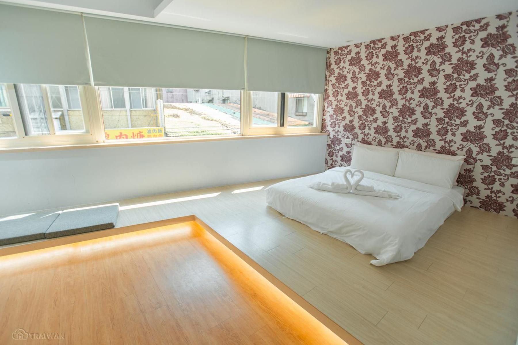 1-Bed Superior Double Bedroom
