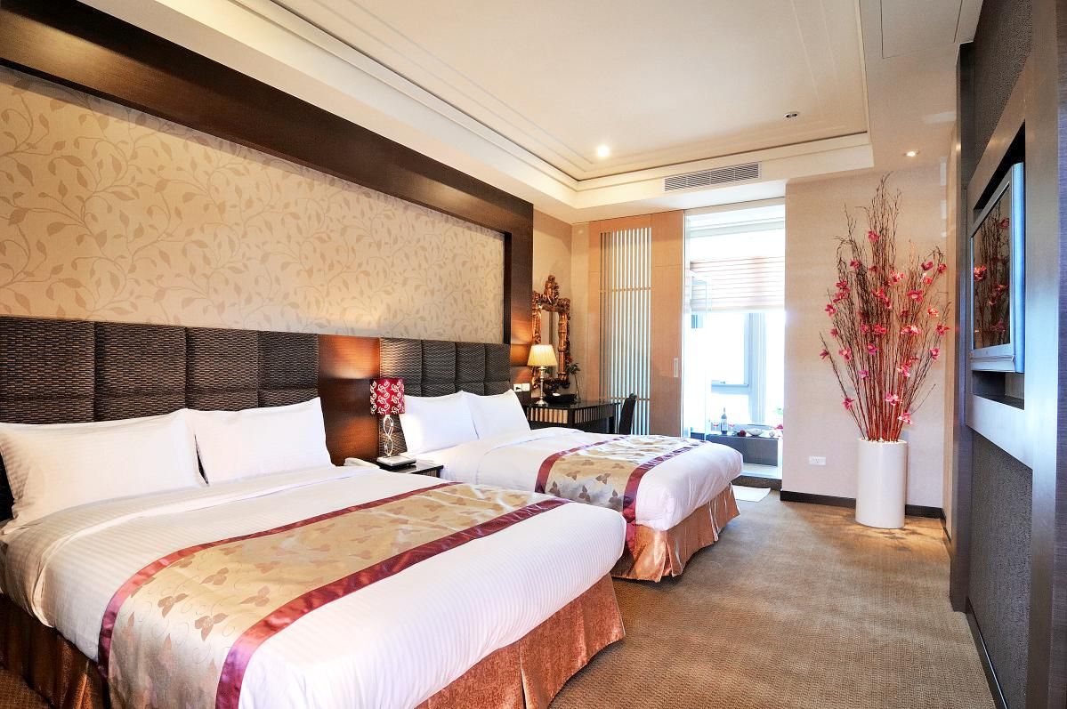 Jinshan Bay Hot Spring Resort  Quad 2