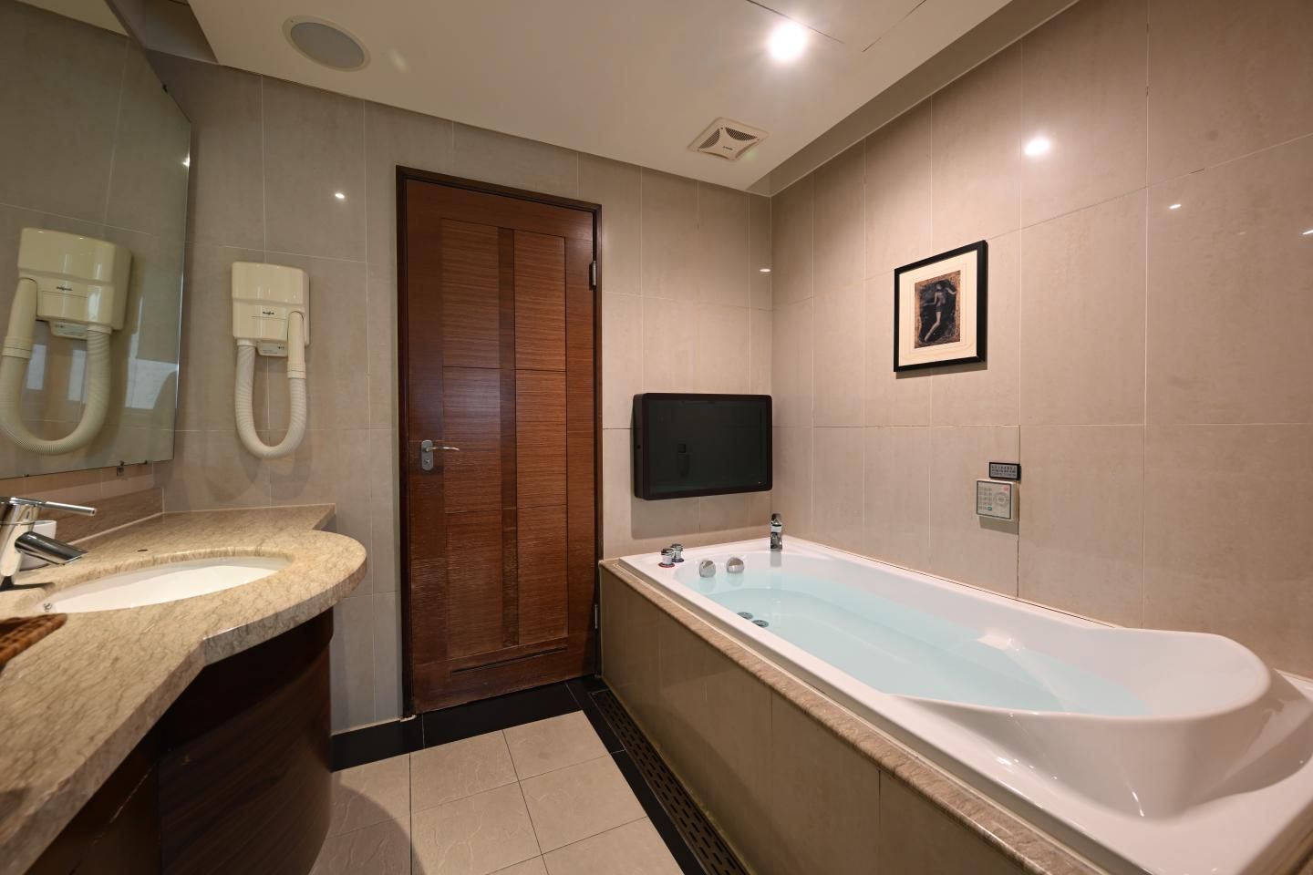 Double Room without Window