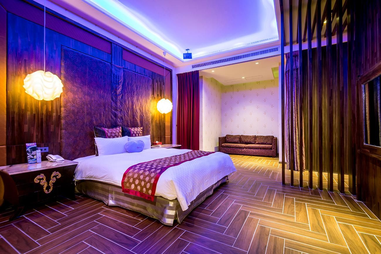Party Room B