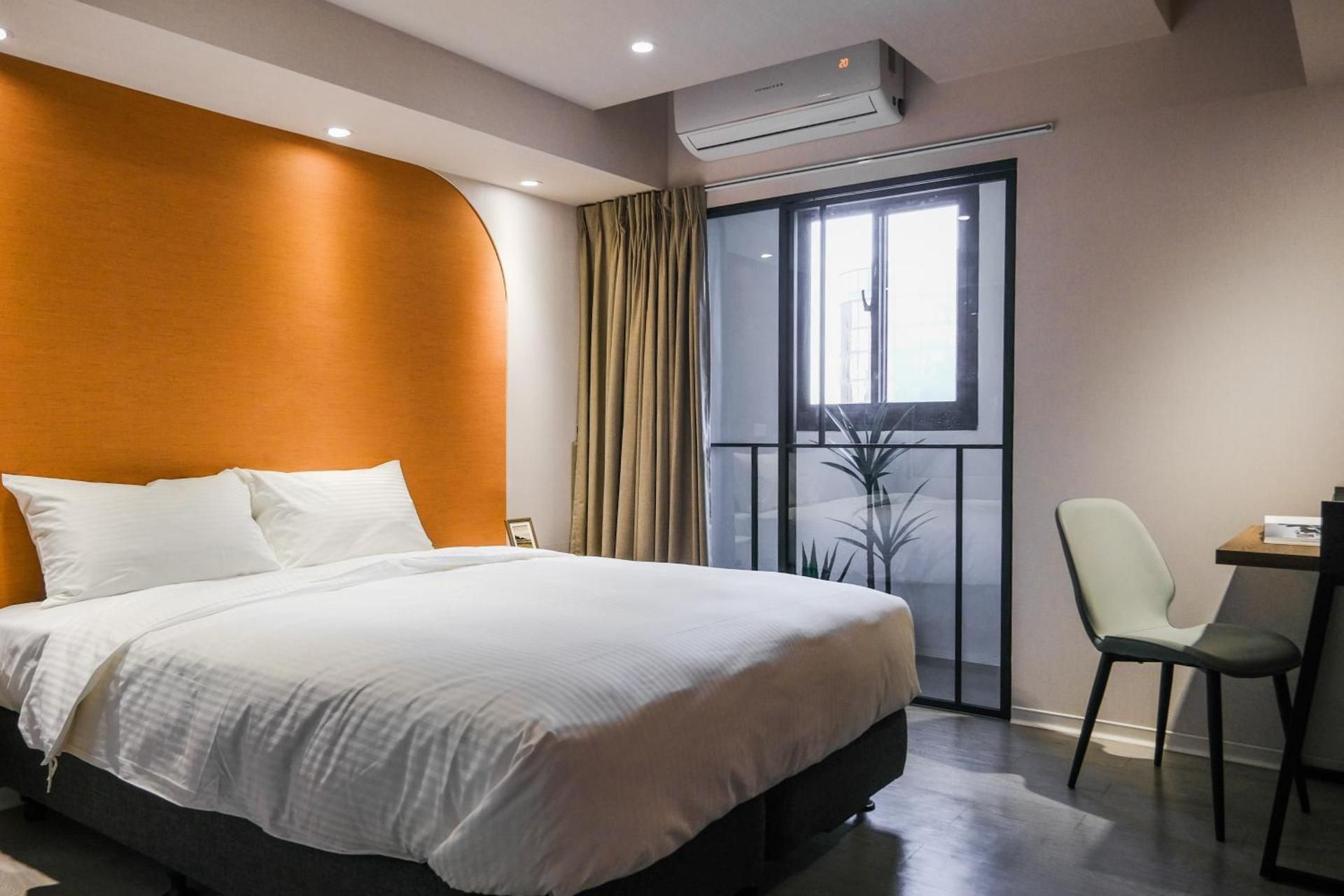 Double Room with Window