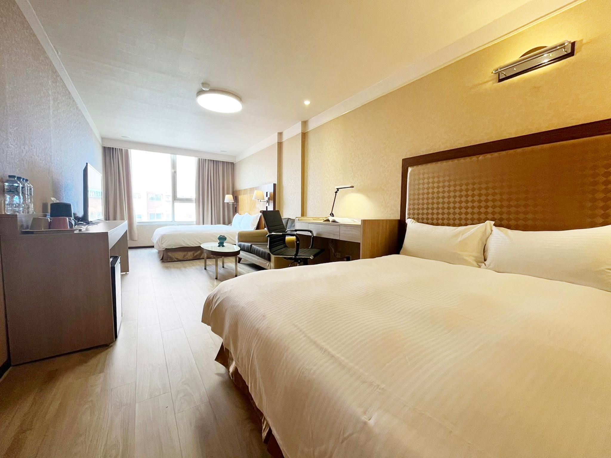 Guey Lin Hotel Superior Twin With Window 3