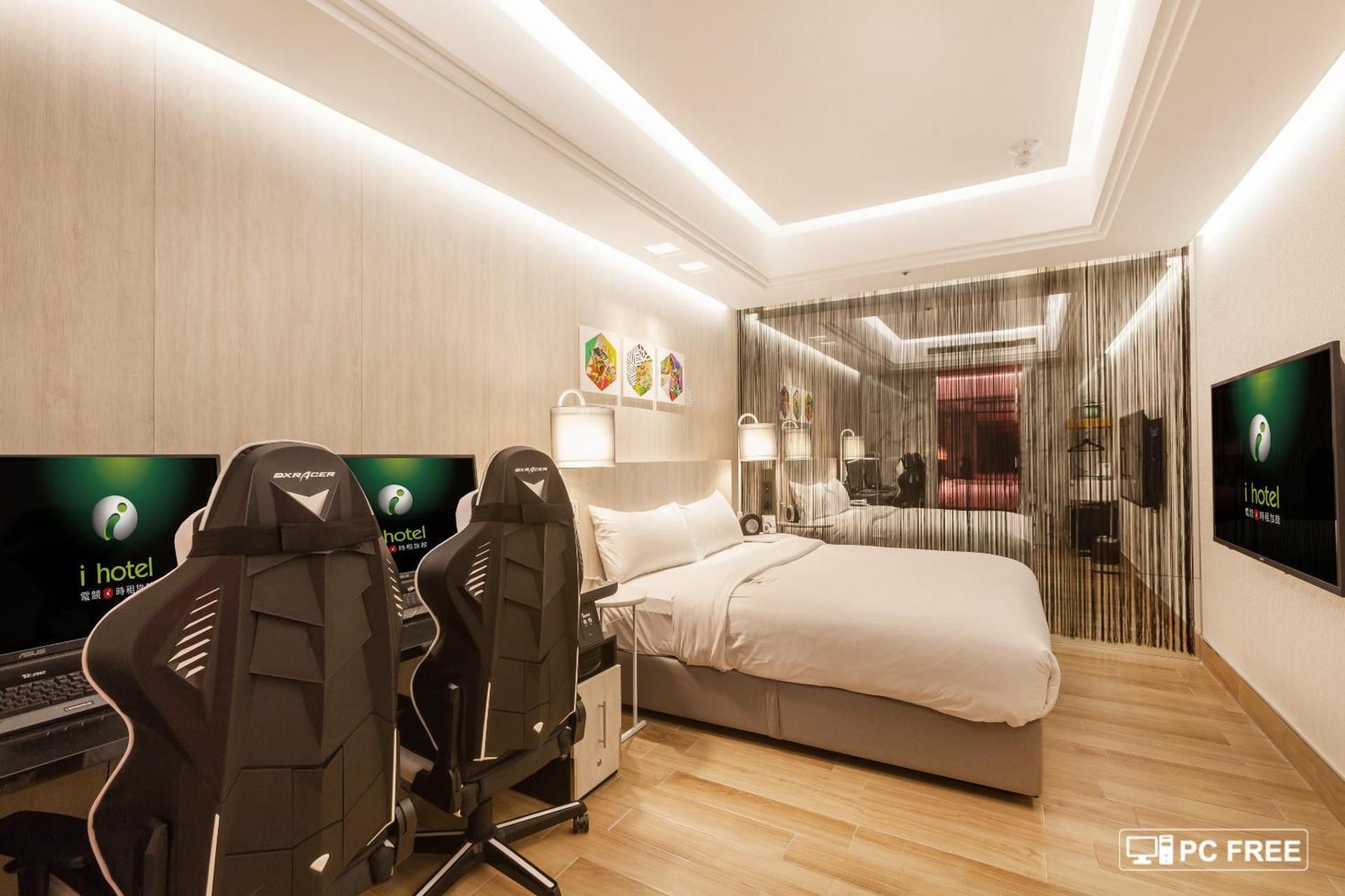 Double Room - No Window