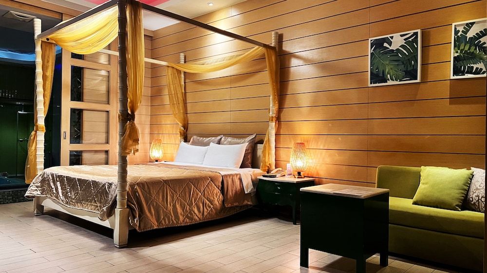 Standard Double Room, 1 King Bed (New)