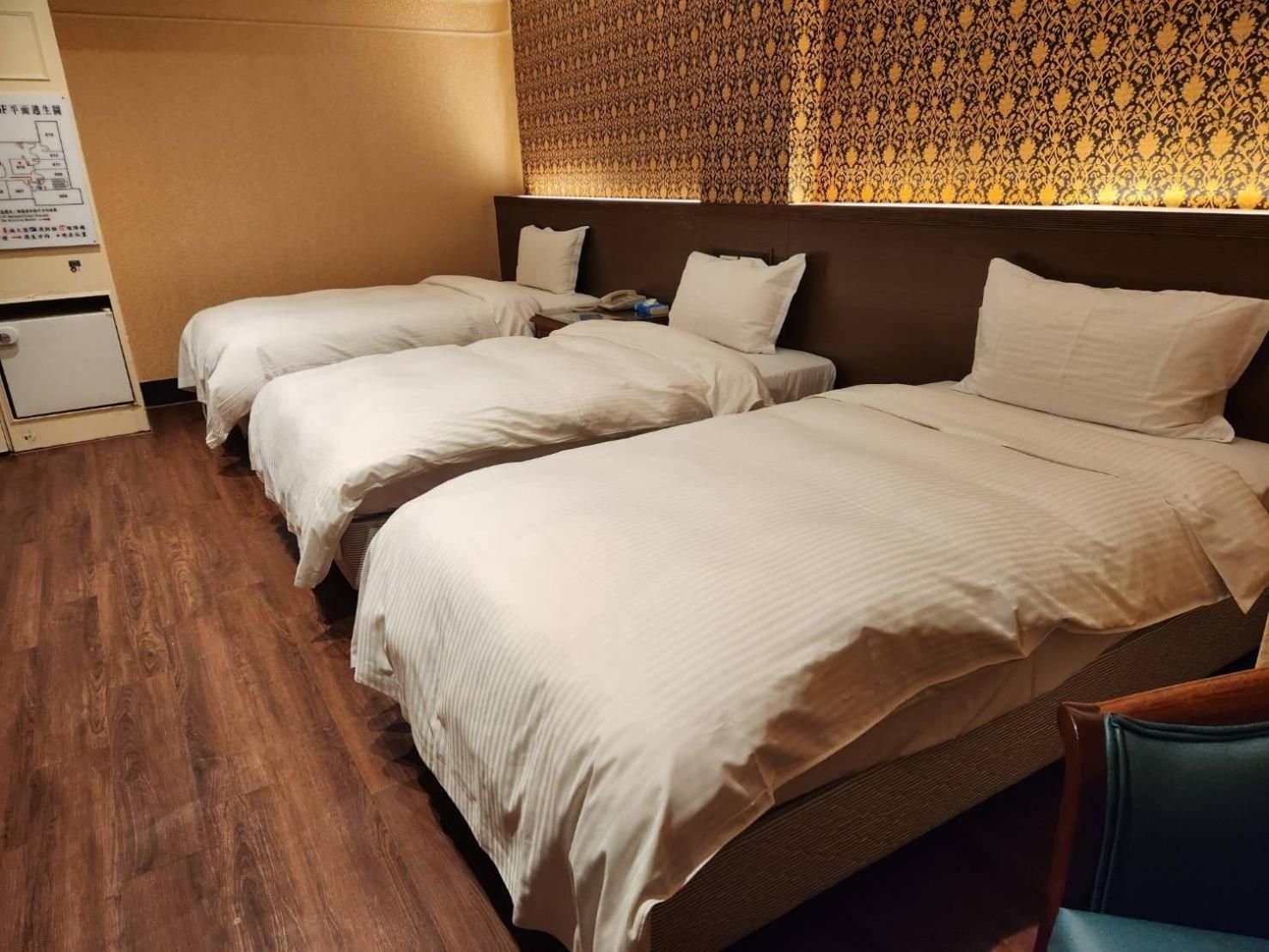 Triple Room