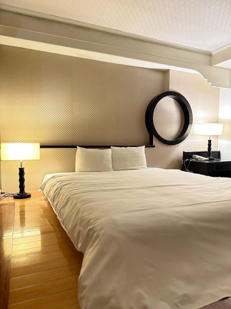 Well Garden Hotel Standard Double Room, 1 Double Bed 2