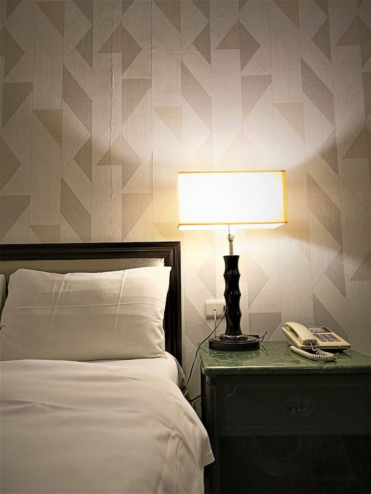 Well Garden Hotel Standard Double Room, 1 Double Bed 4