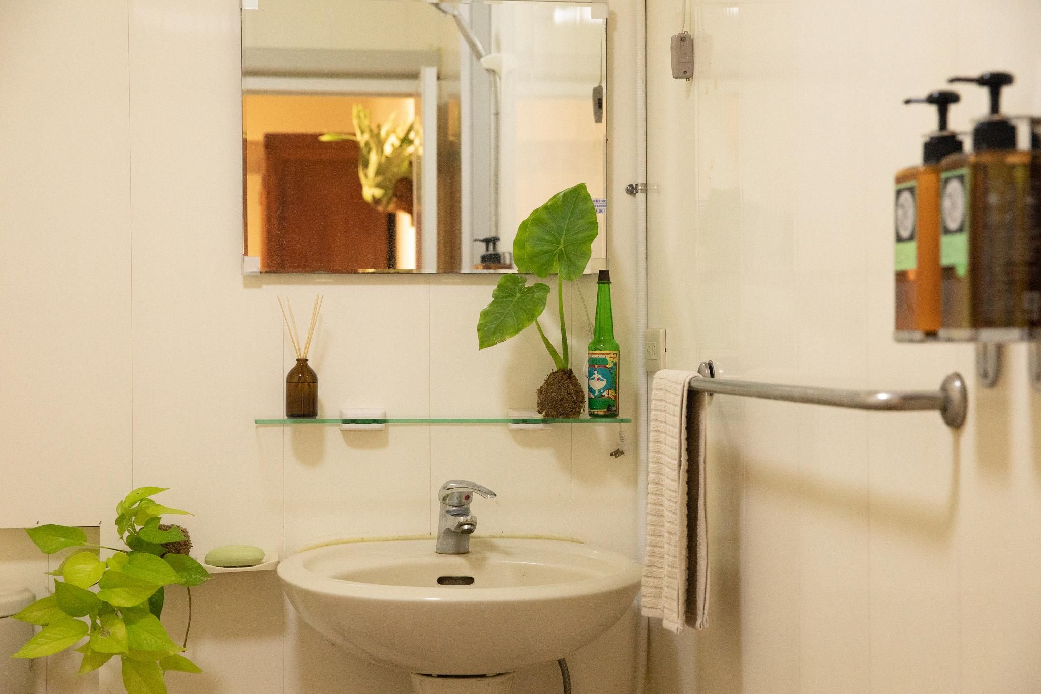 Grandma's home Bungalow 2