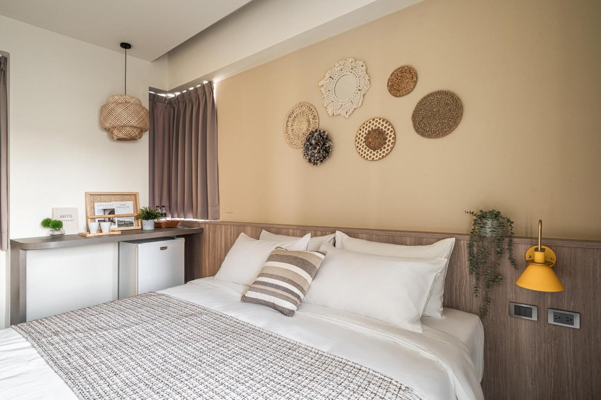 Queen Room with Balcony