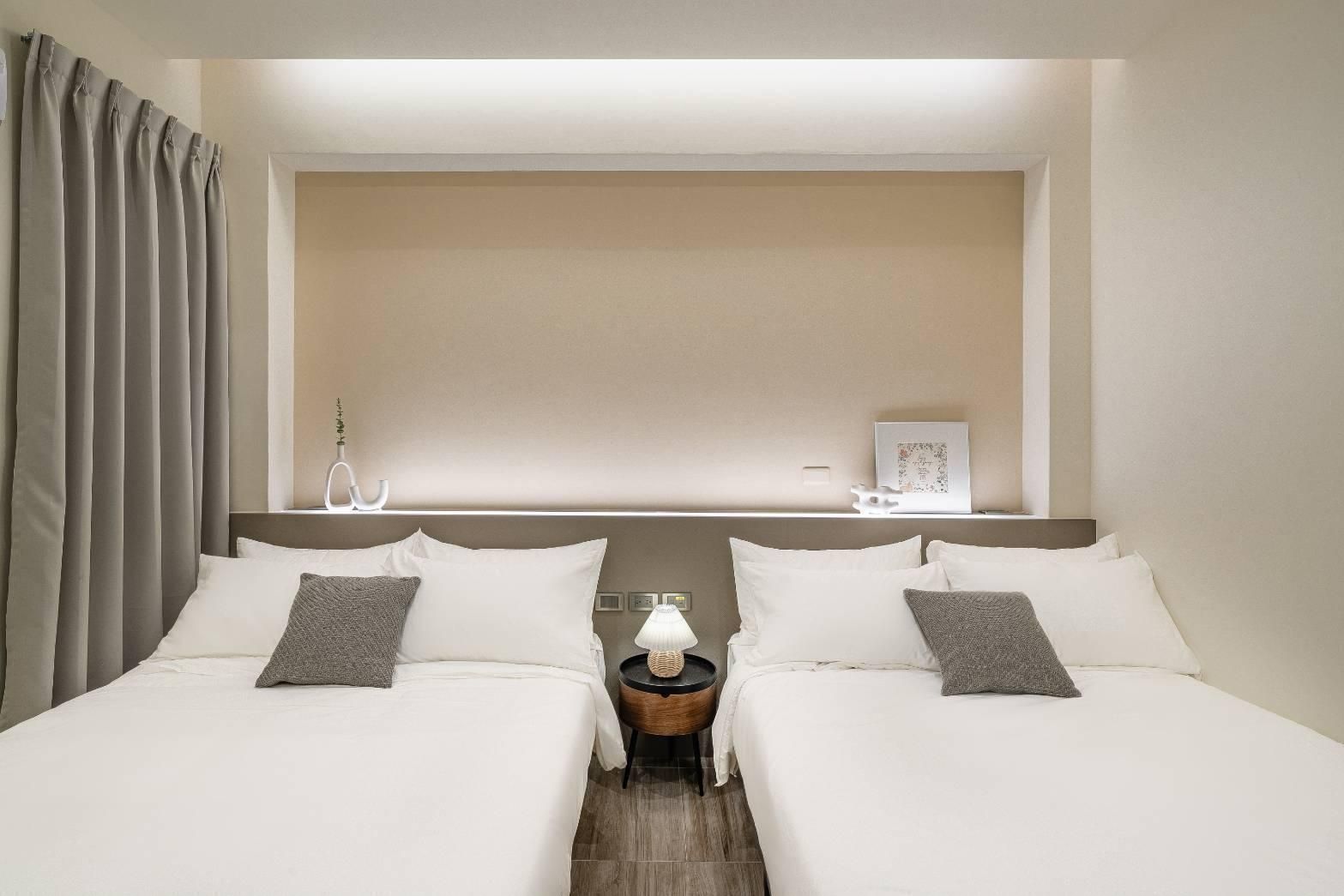 Quad Suite