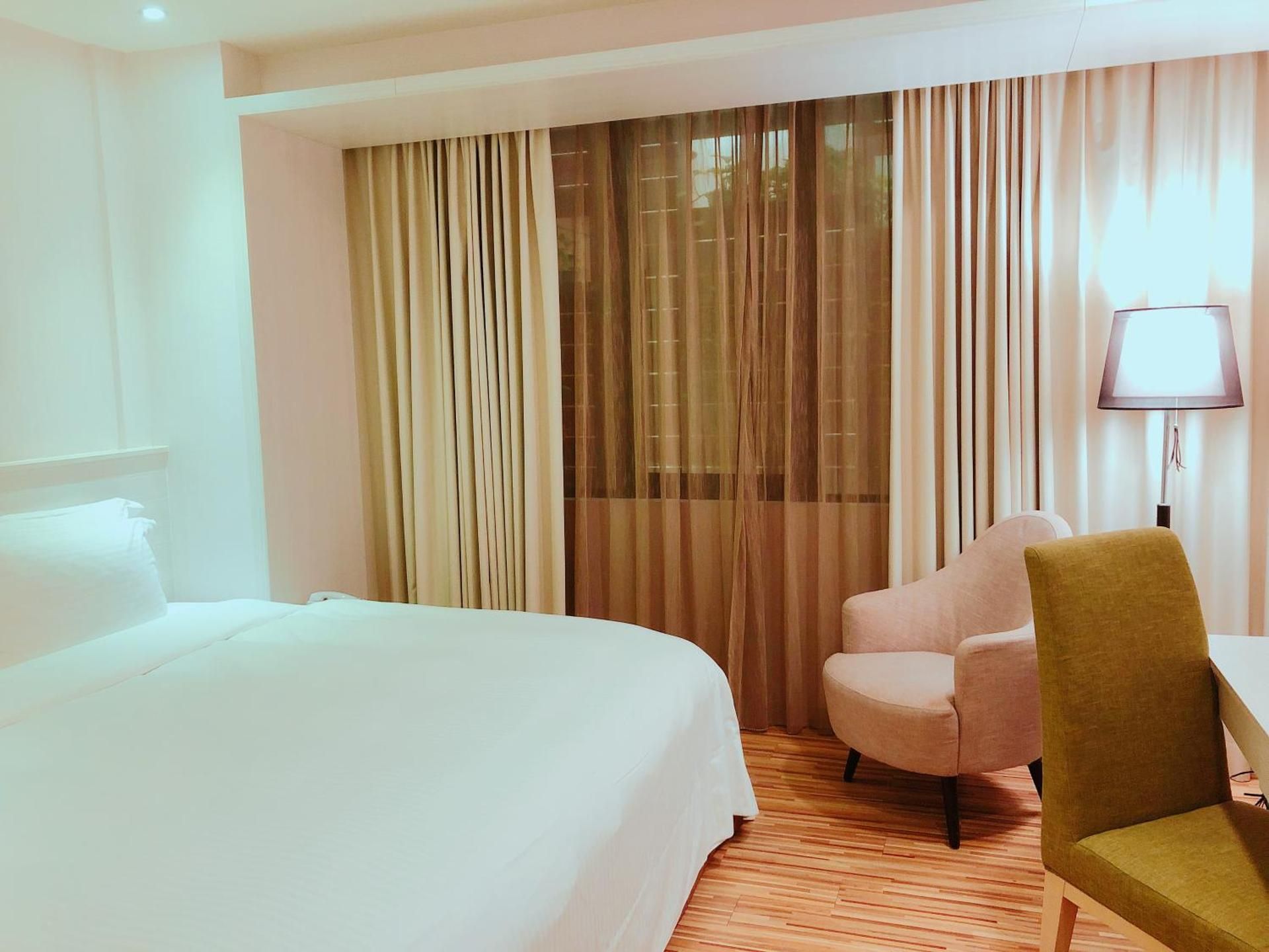 Delicate Double Suite