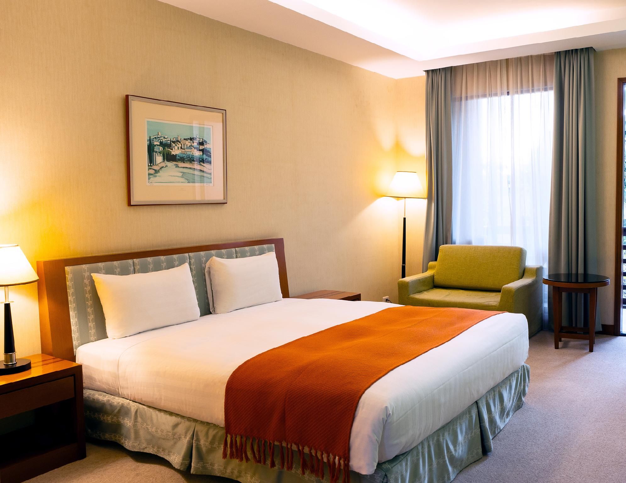 Dalukuan Hotel Double Room with Balcony and View