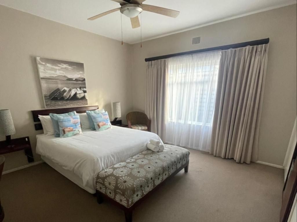 Comfort Queen Room