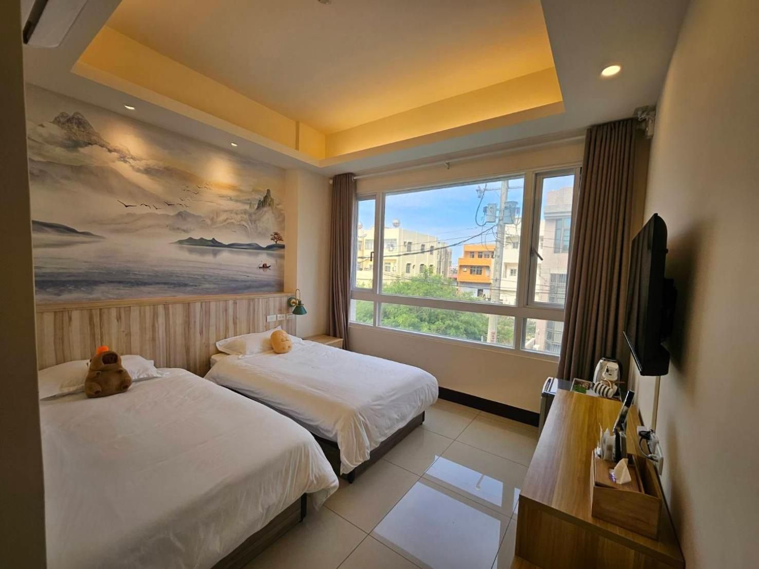 Standard Twin Room
