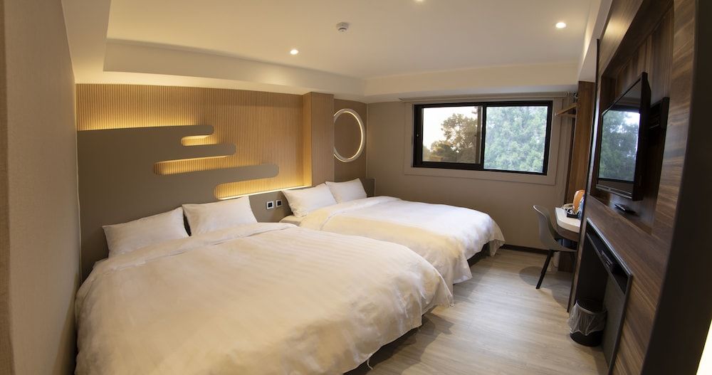 Design Quadruple Room