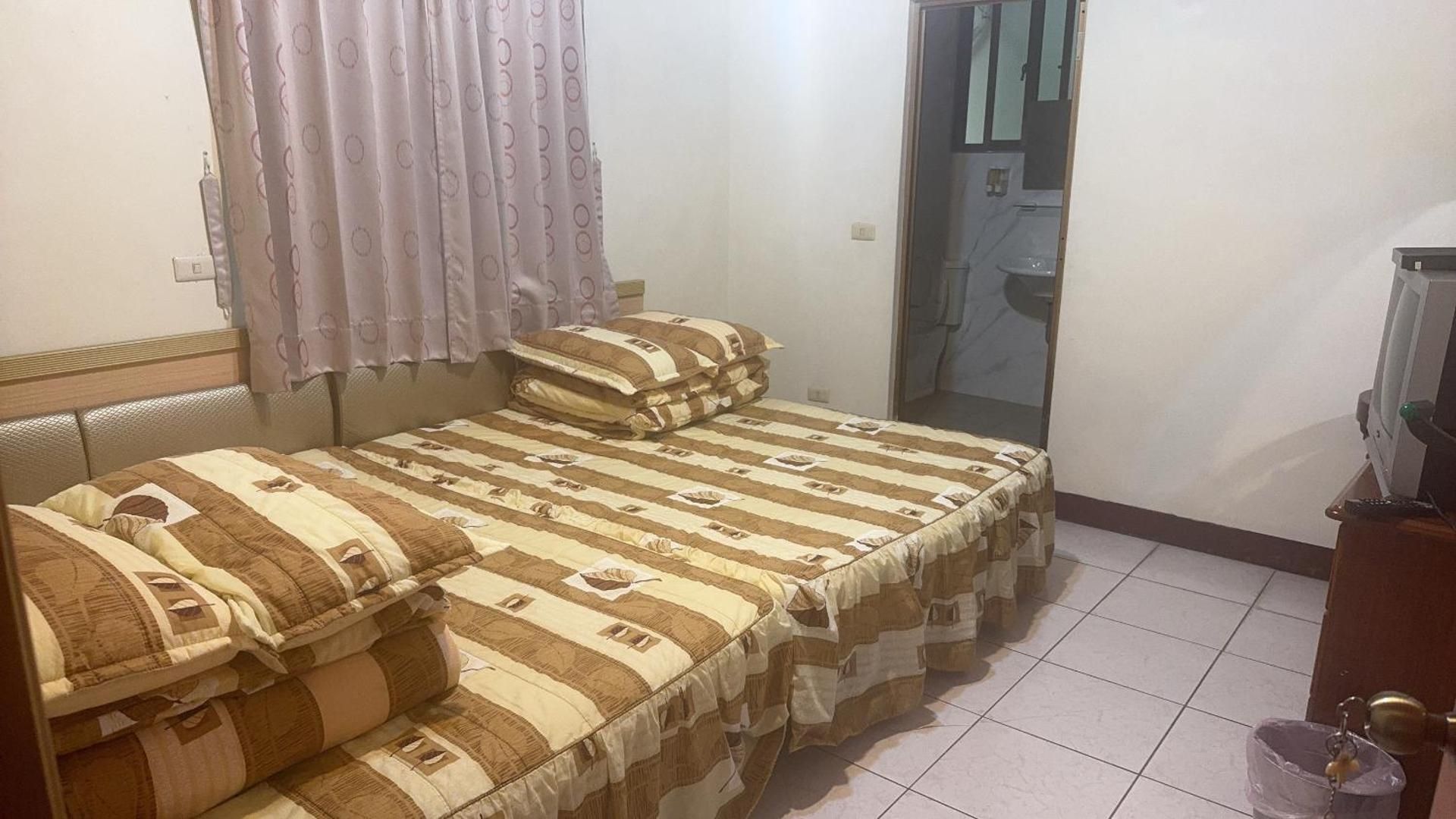 Quadruple Room with Mountain View