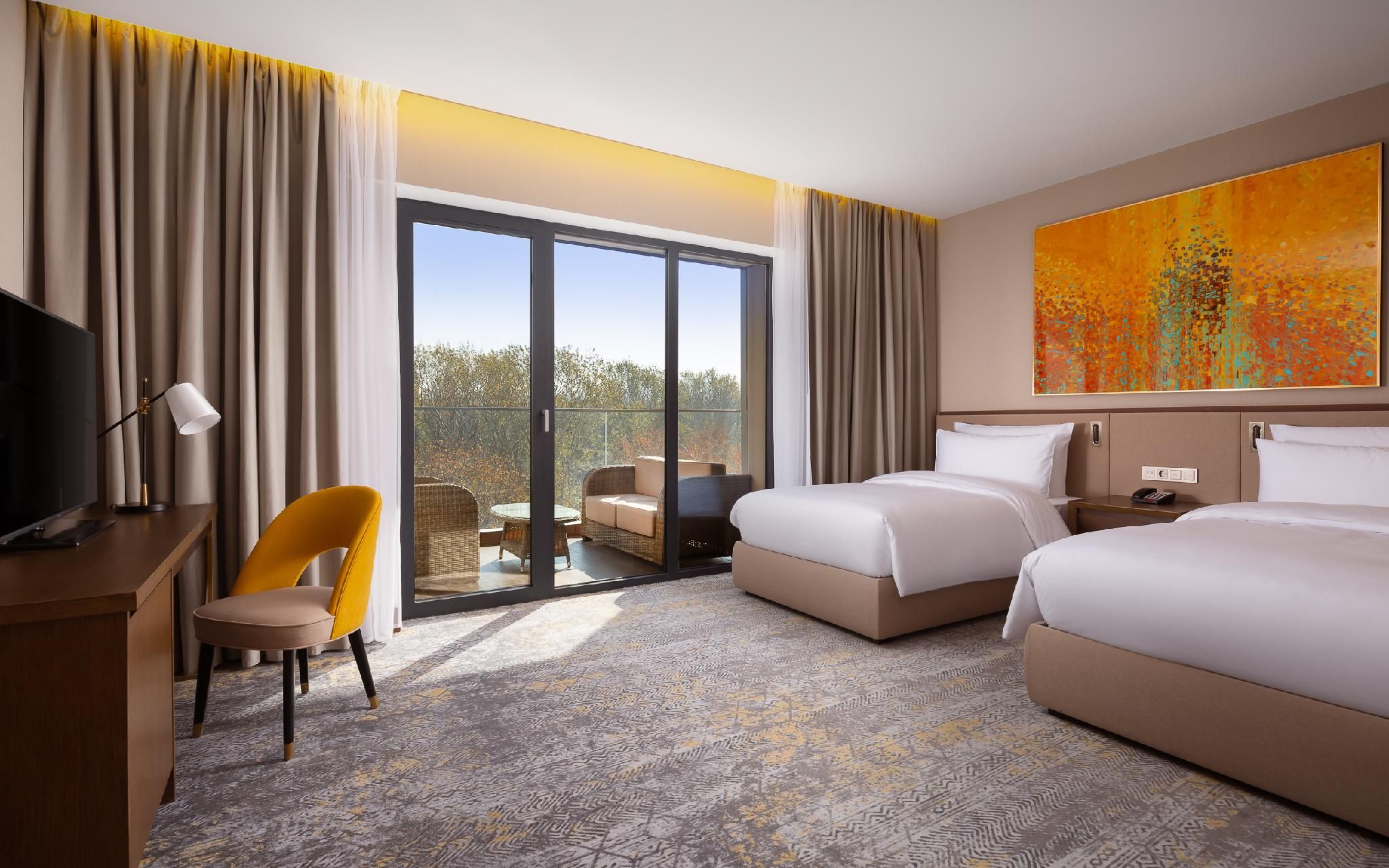 Deluxe Room Panoramic Mountain View with twin b eds