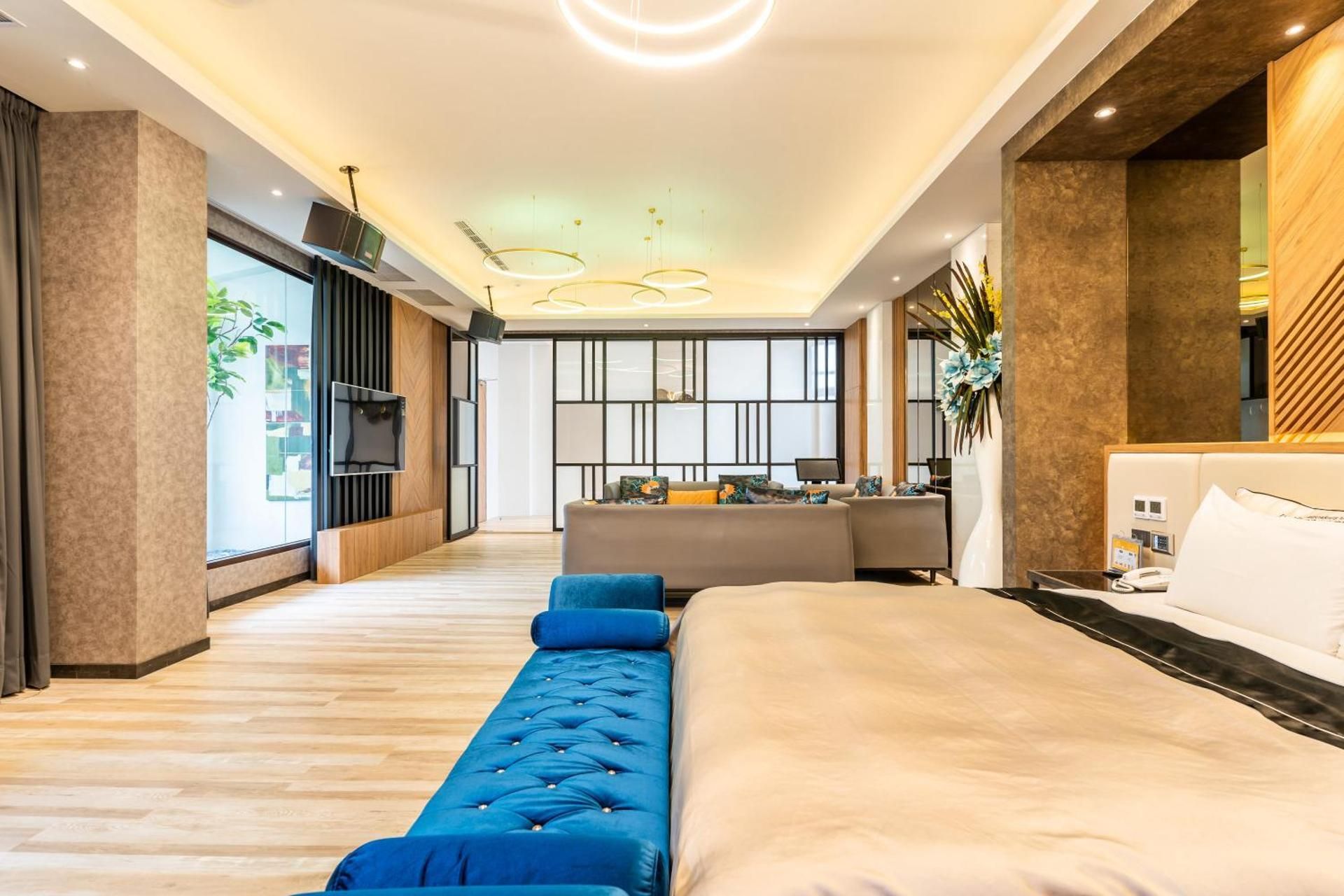 Deluxe Double Room with Private Pool and Karaoke Room (Check-in after 18:00)