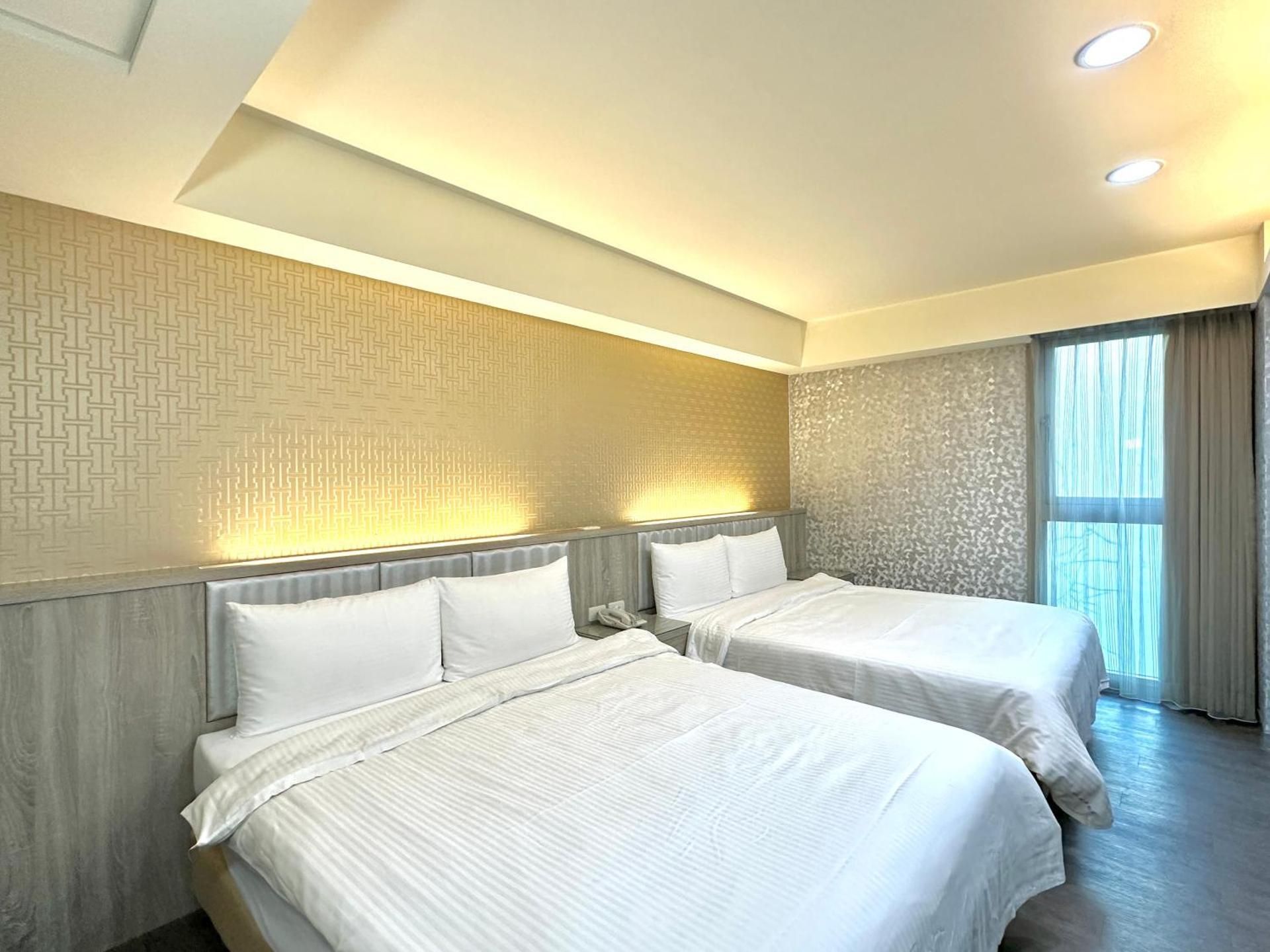 Exquisite Quadruple Room