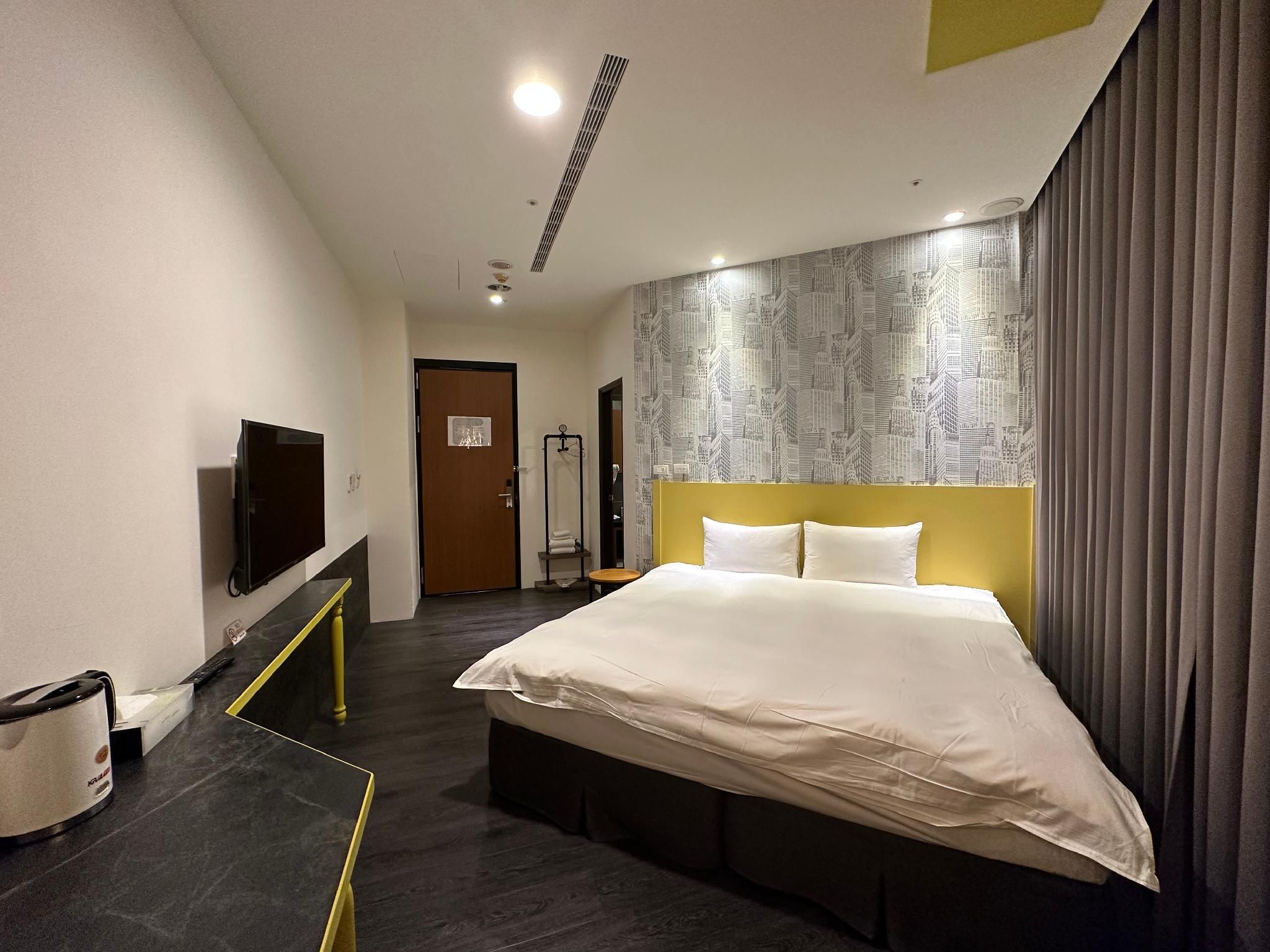 Double Room with Private Bathroom