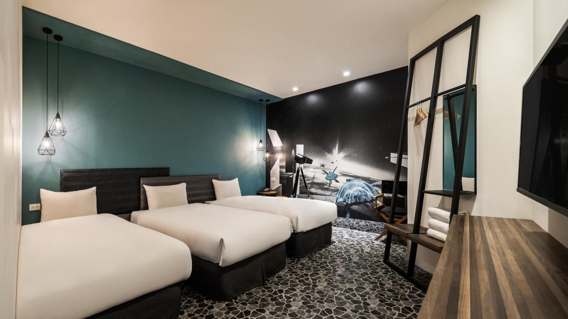 Triple Room - 3 Single Beds