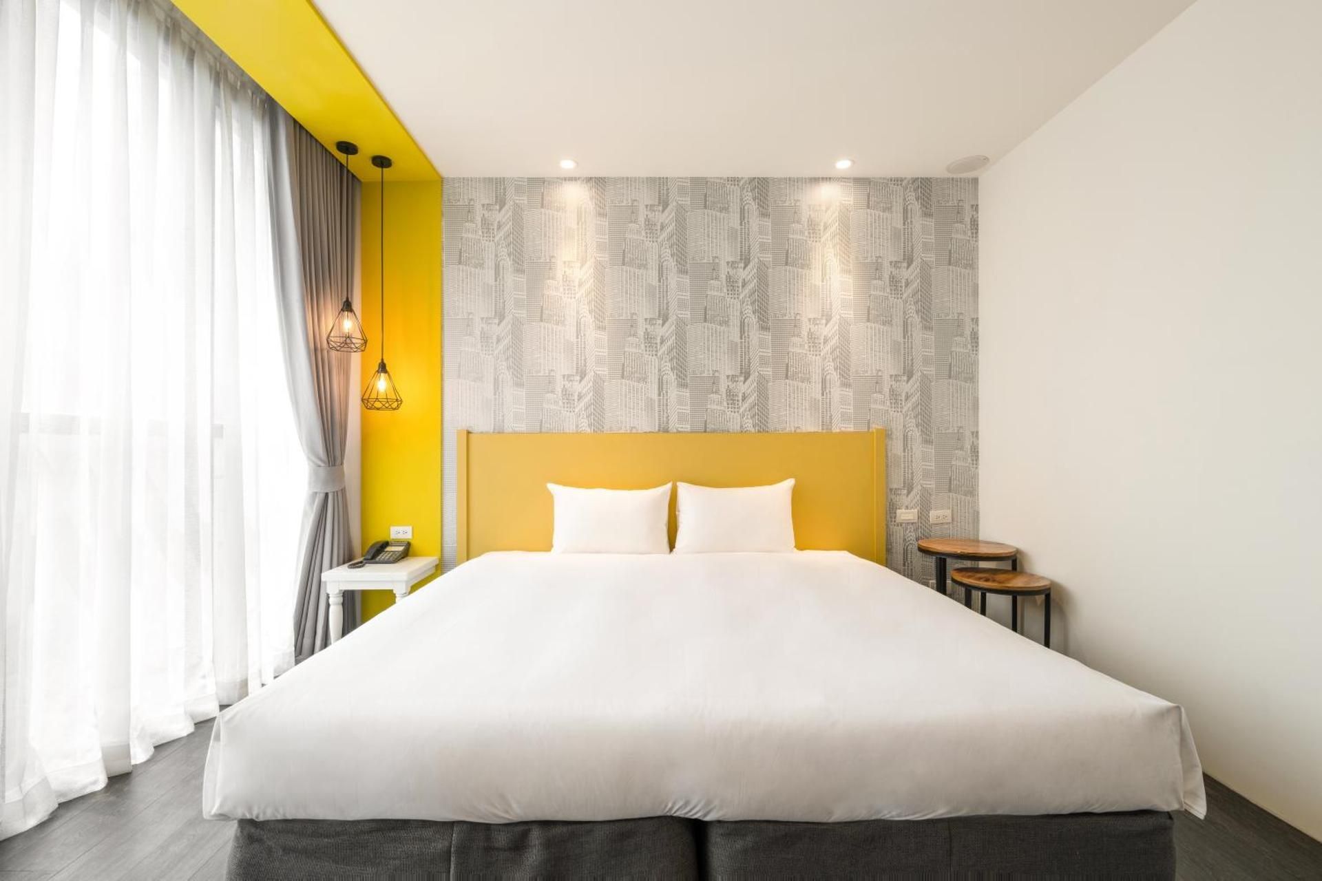Deluxe Double Room with Shower