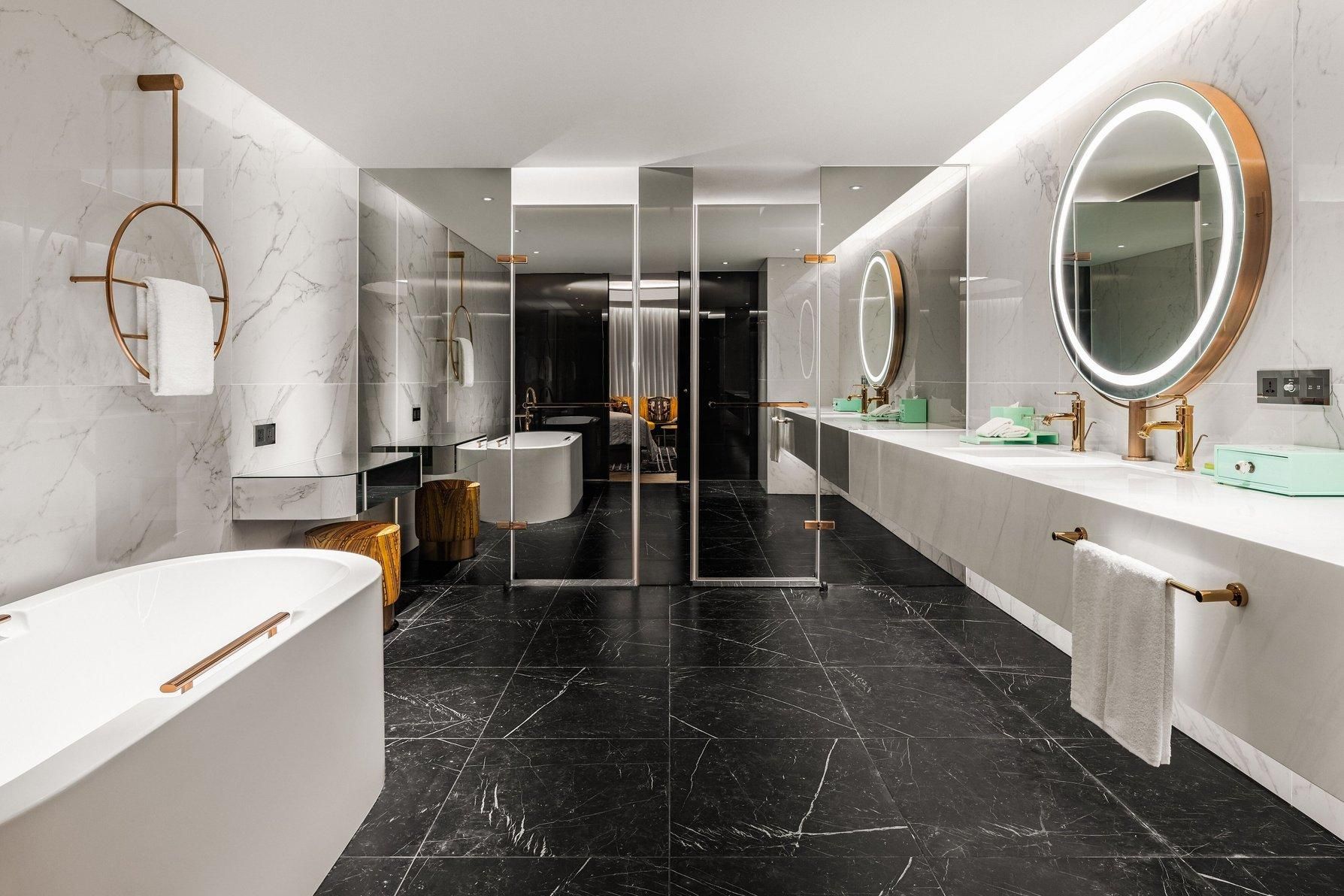 Le Meridien, Executive lounge access, 1 Bedroom Executive Suite, 1 King, City view