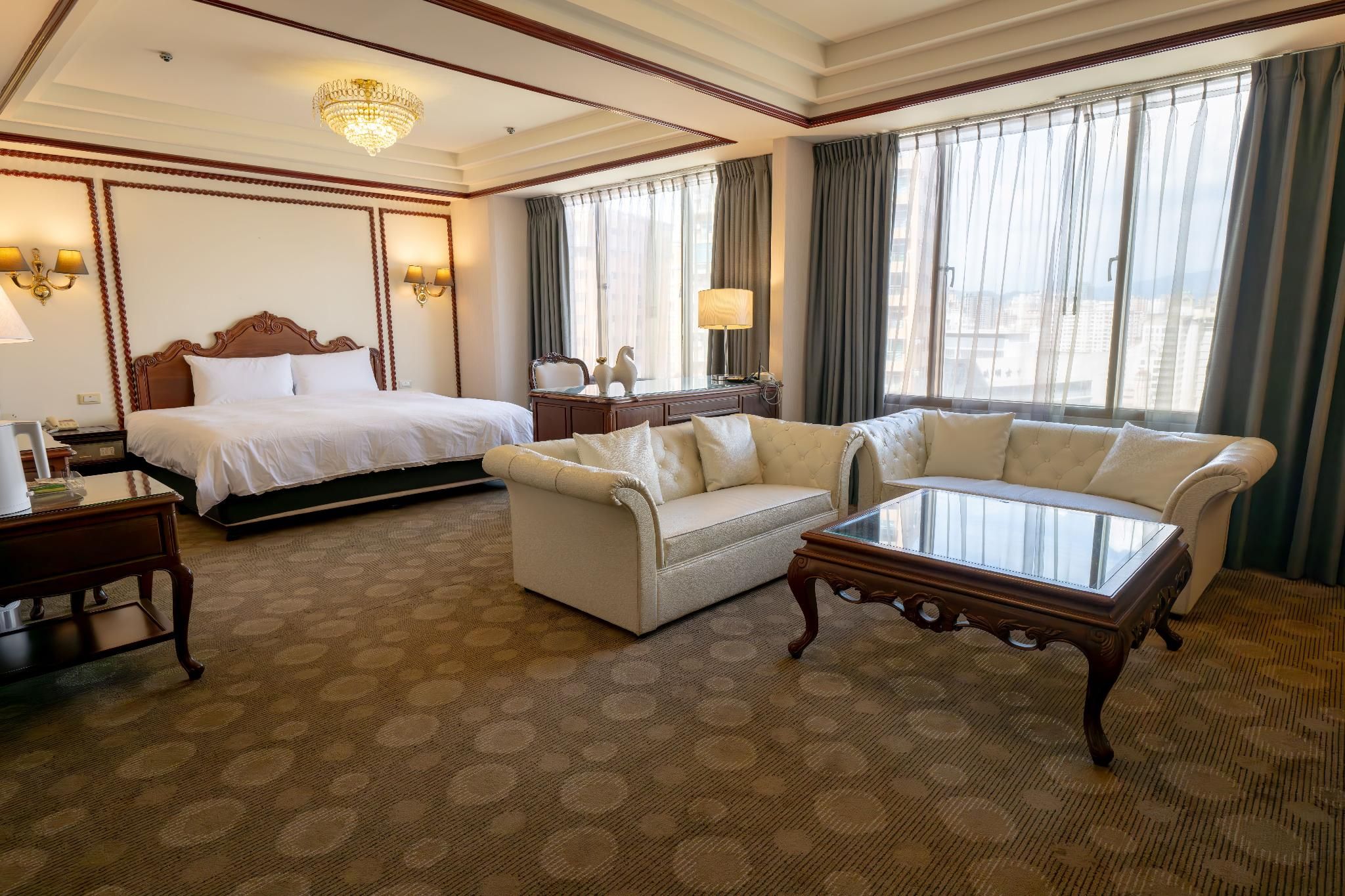 Executive Suite