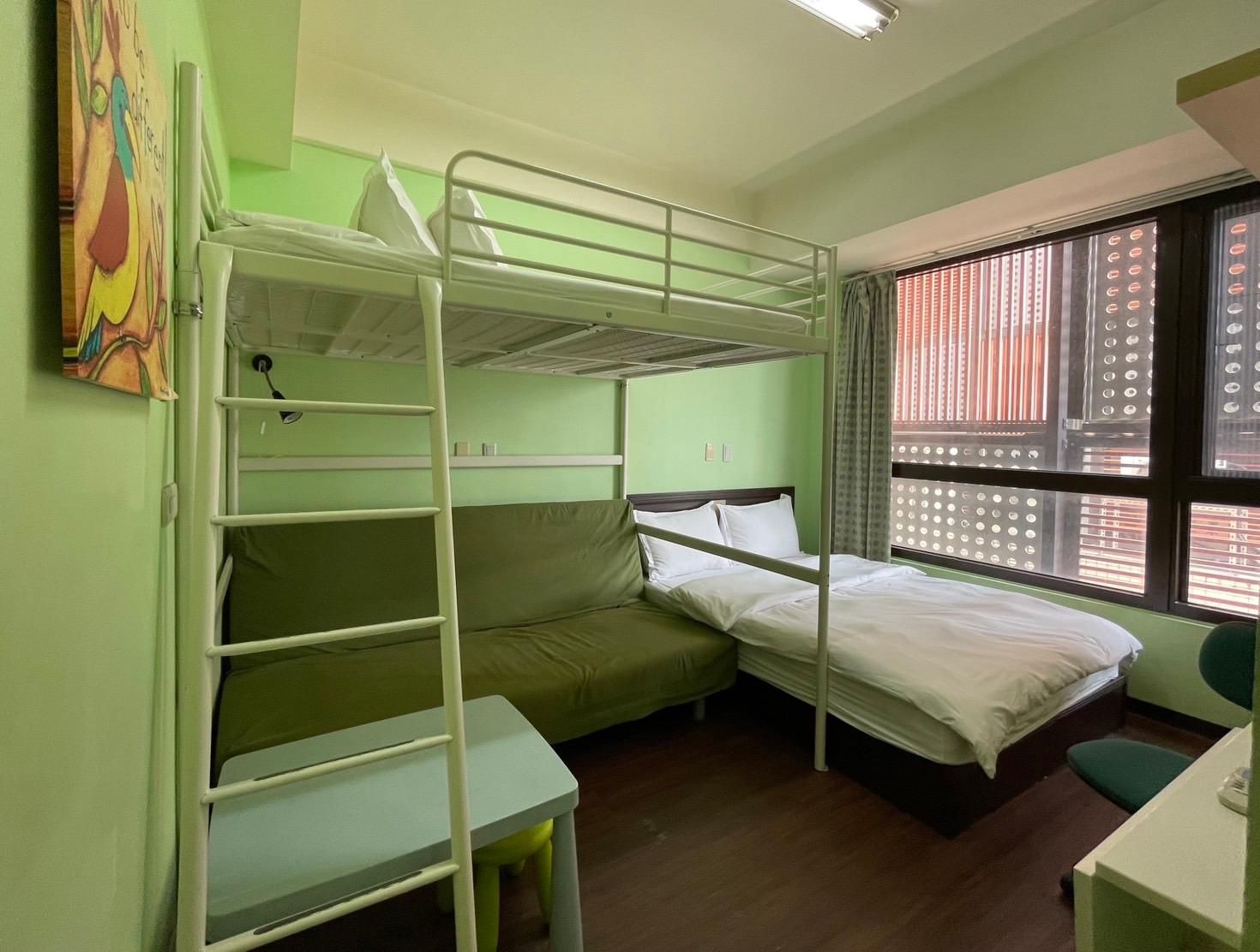Standard Double Suite