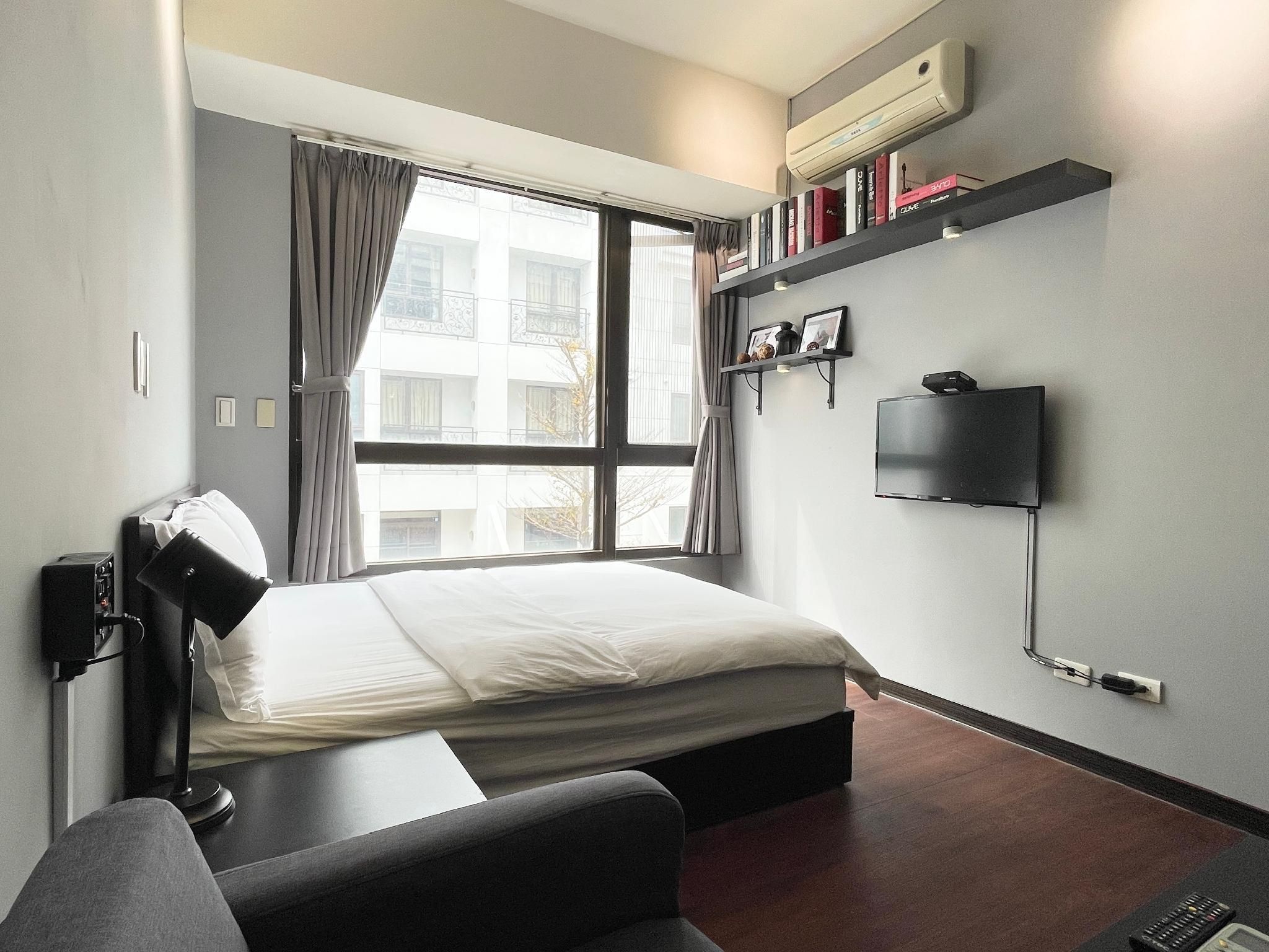 Grey Room