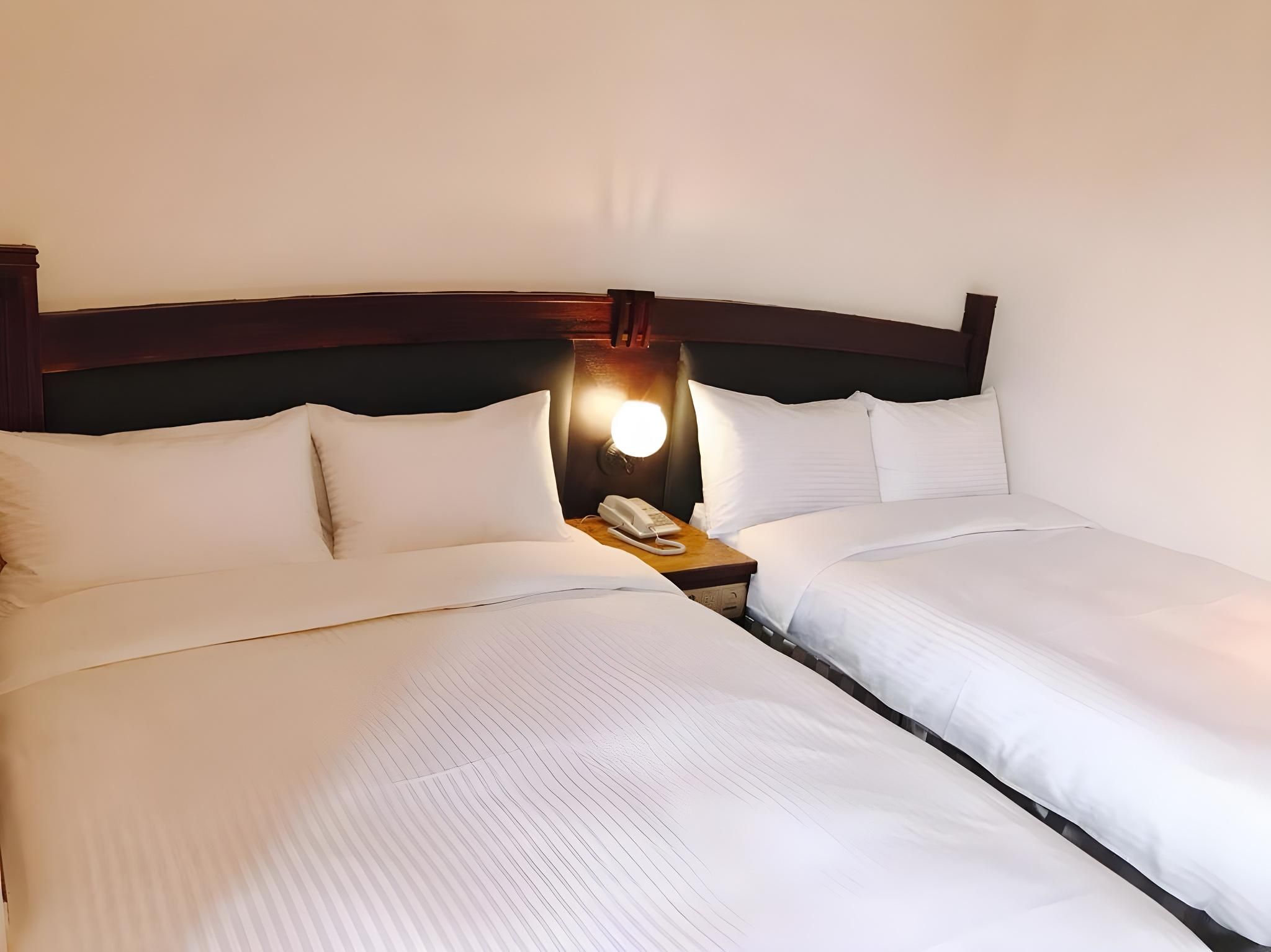 Economy Quadruple Room