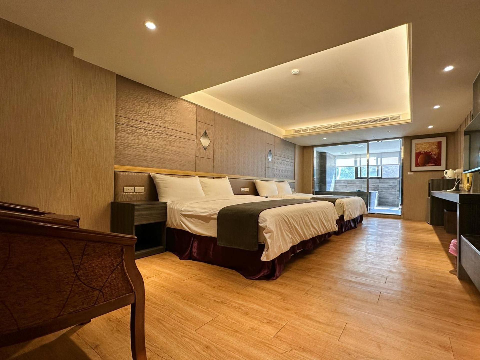 Quadruple Room B