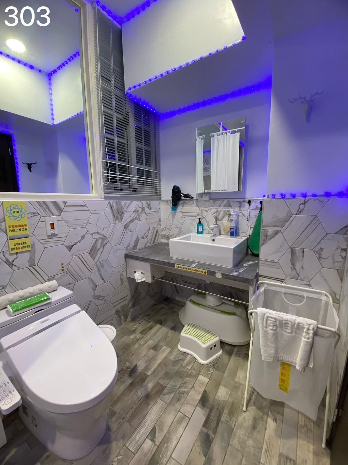 Deluxe Quadruple Room for 4 People