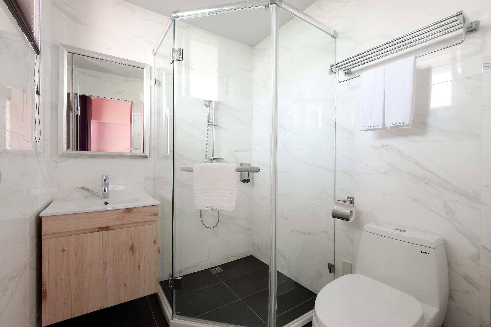 Mo BnB Comfort Triple Room 2