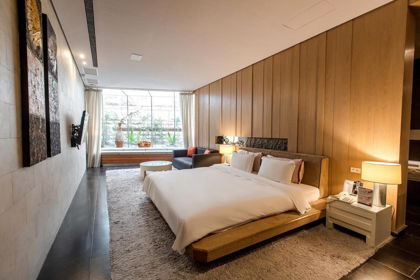 Deluxe Double Room - Check-in After 6:00 PM