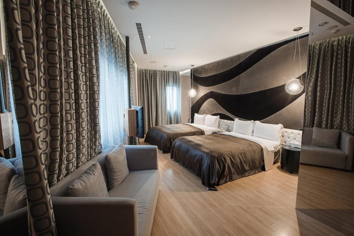 Standard Quadruple Room - with Public Parking (Check-in after 15:00)