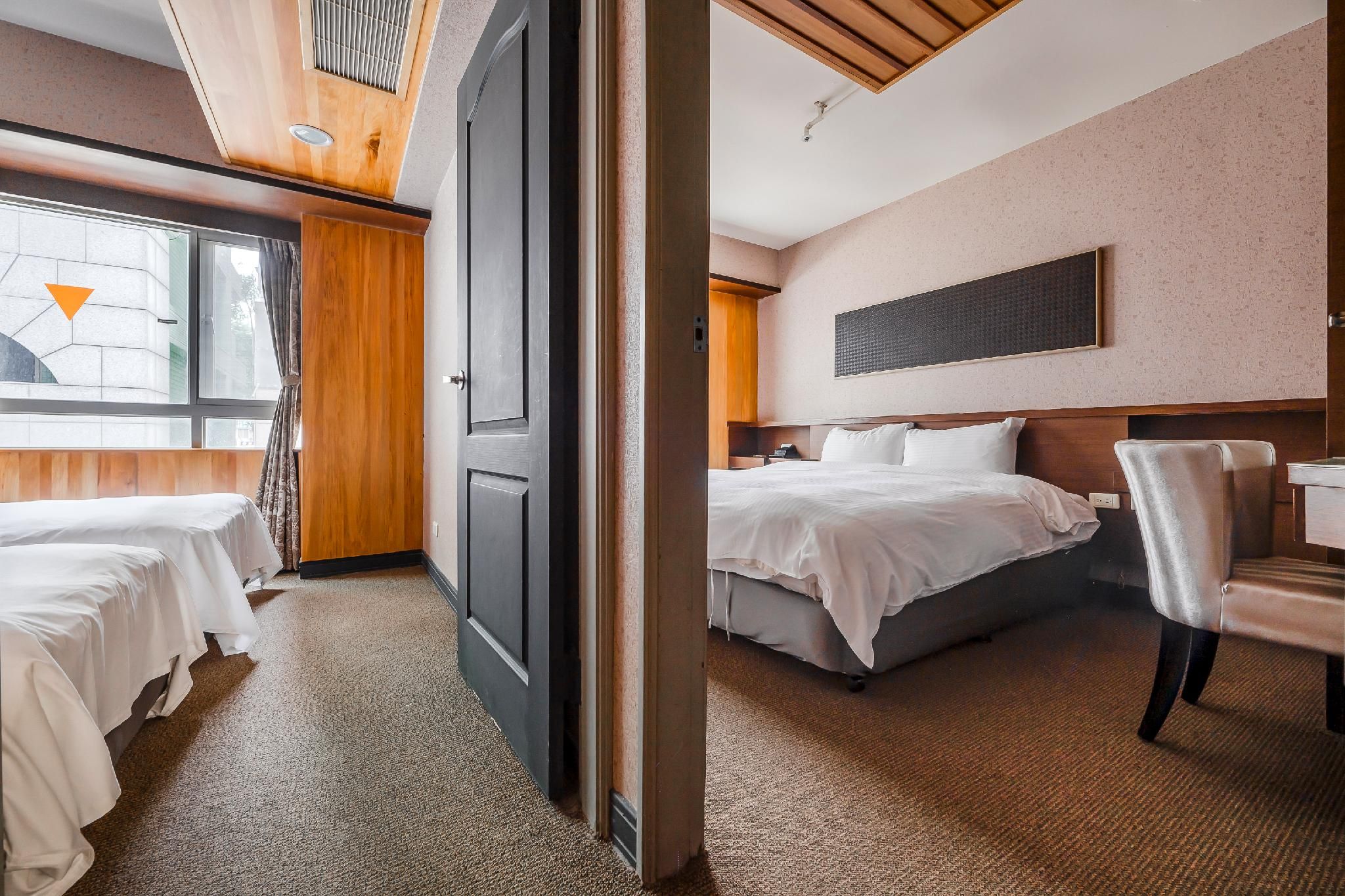 Deluxe Quadruple Room