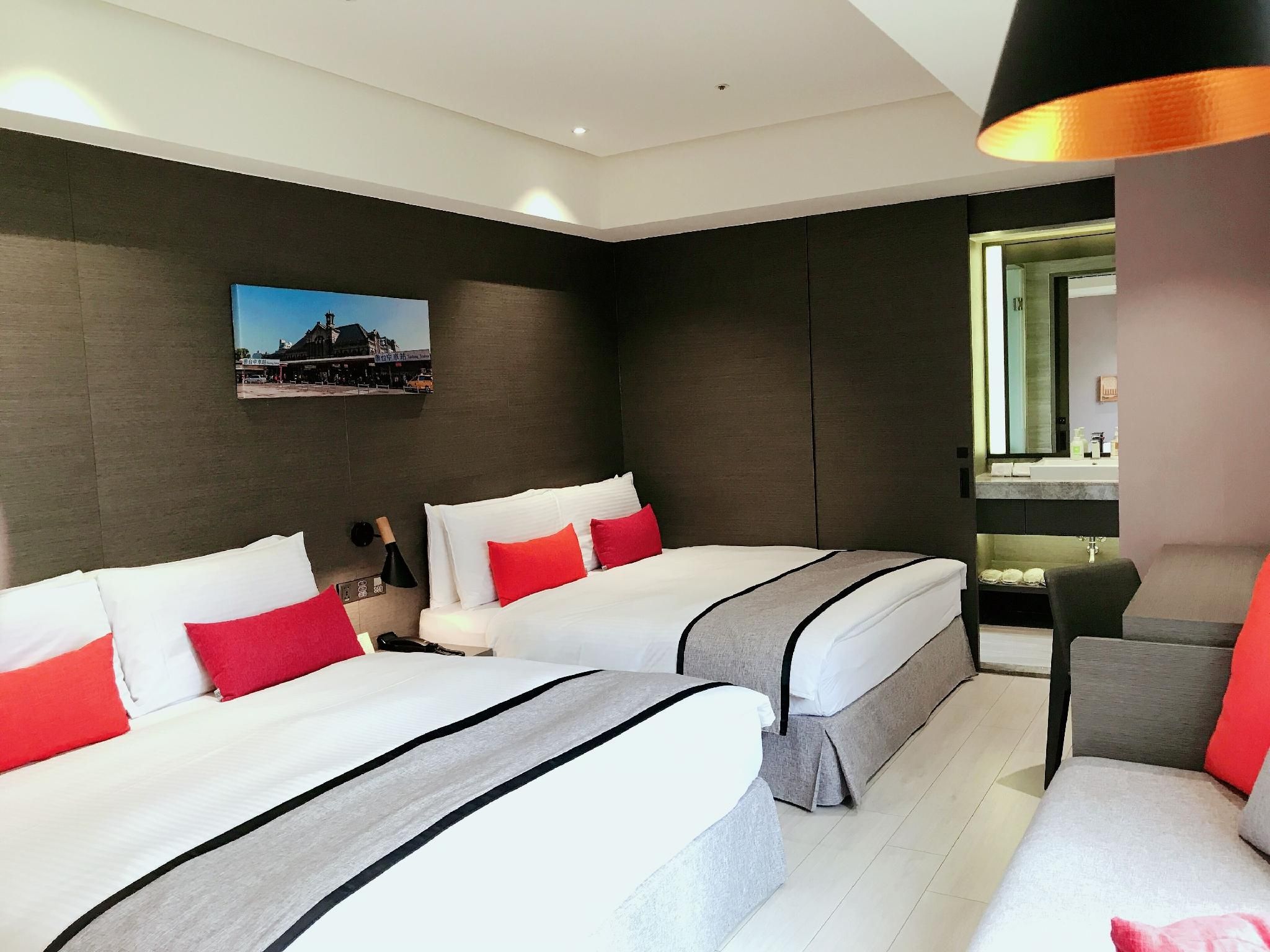 Deluxe Quadruple Room without Breakfast