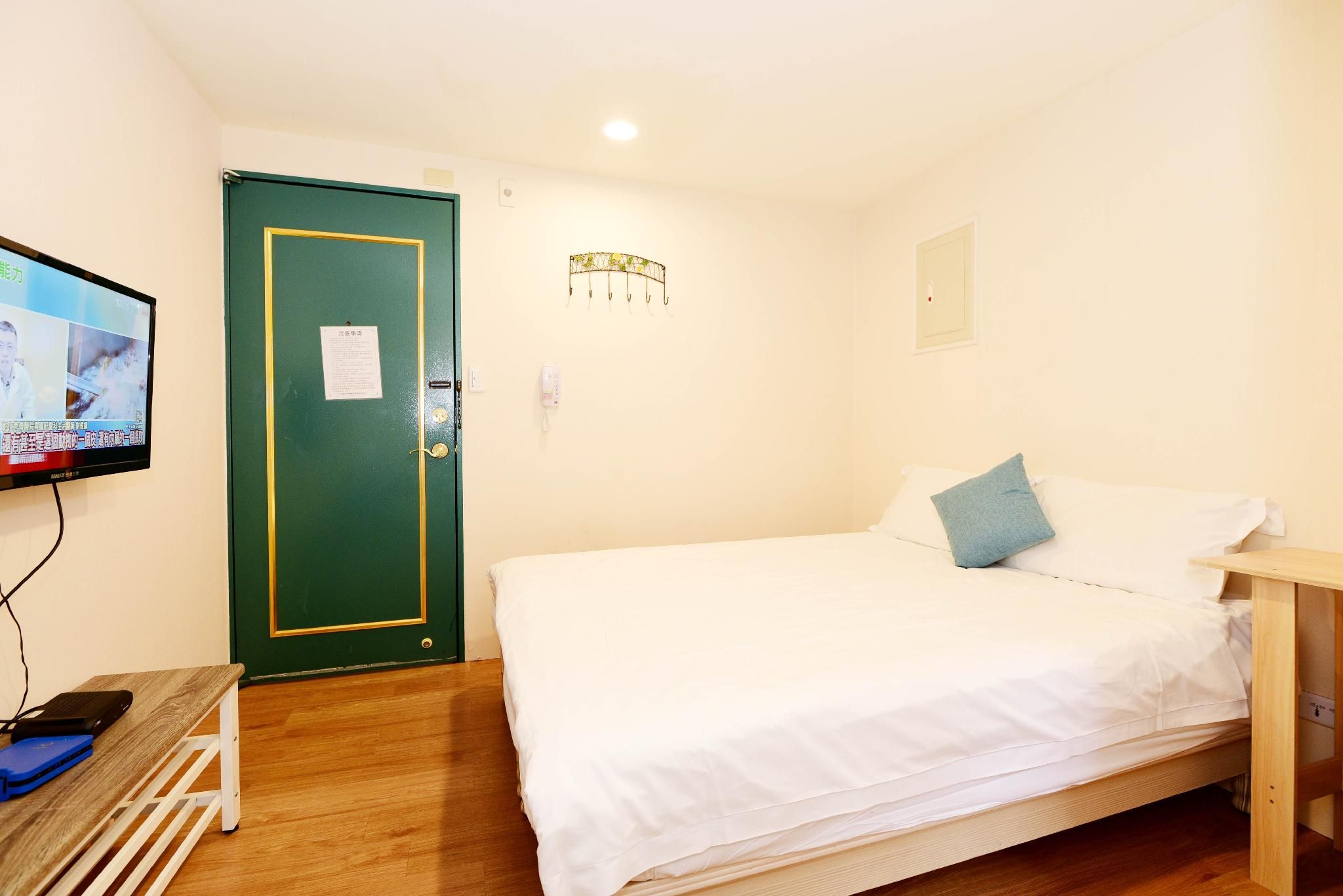 Double Room - Non Pet Friendly