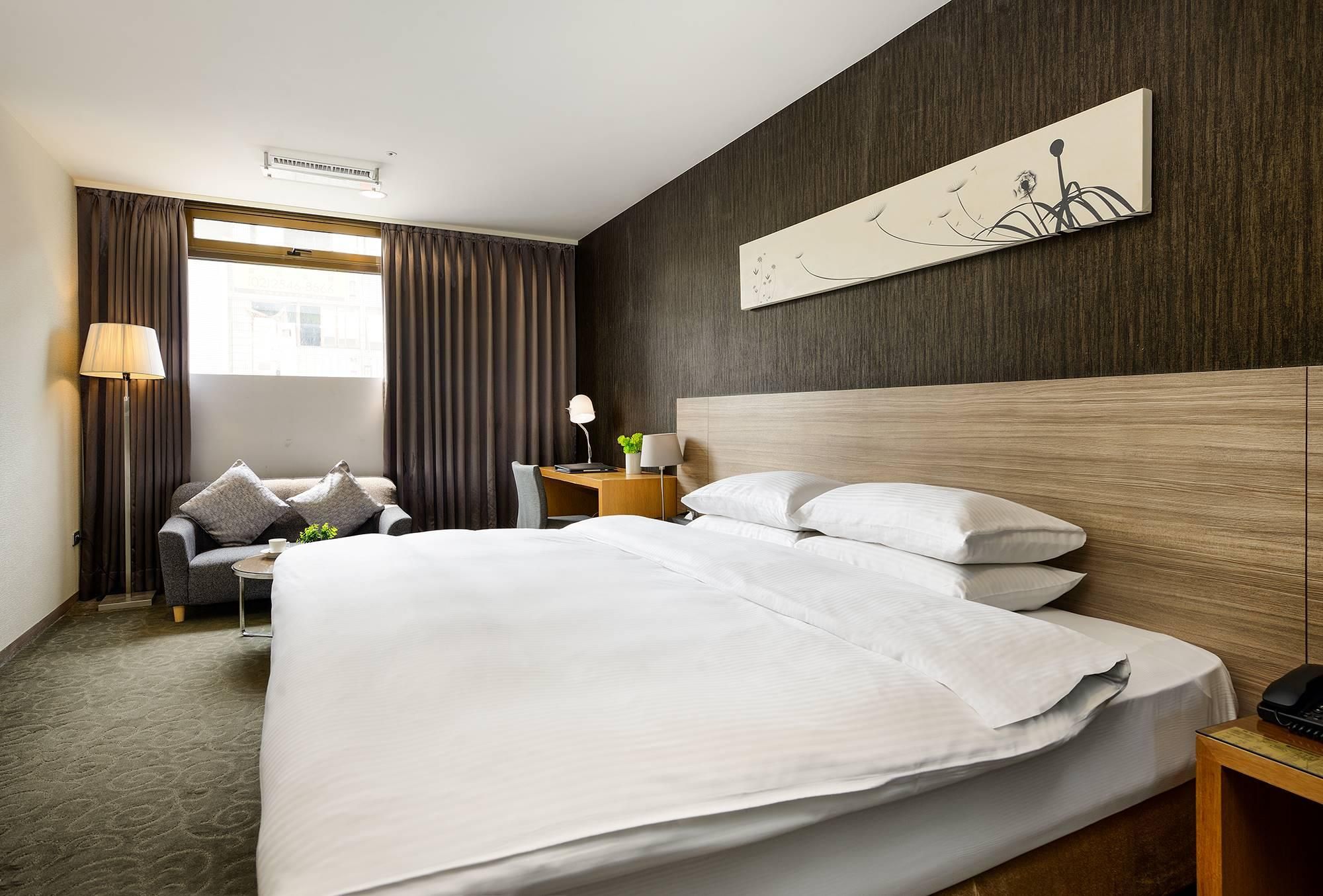 Classic Rooms