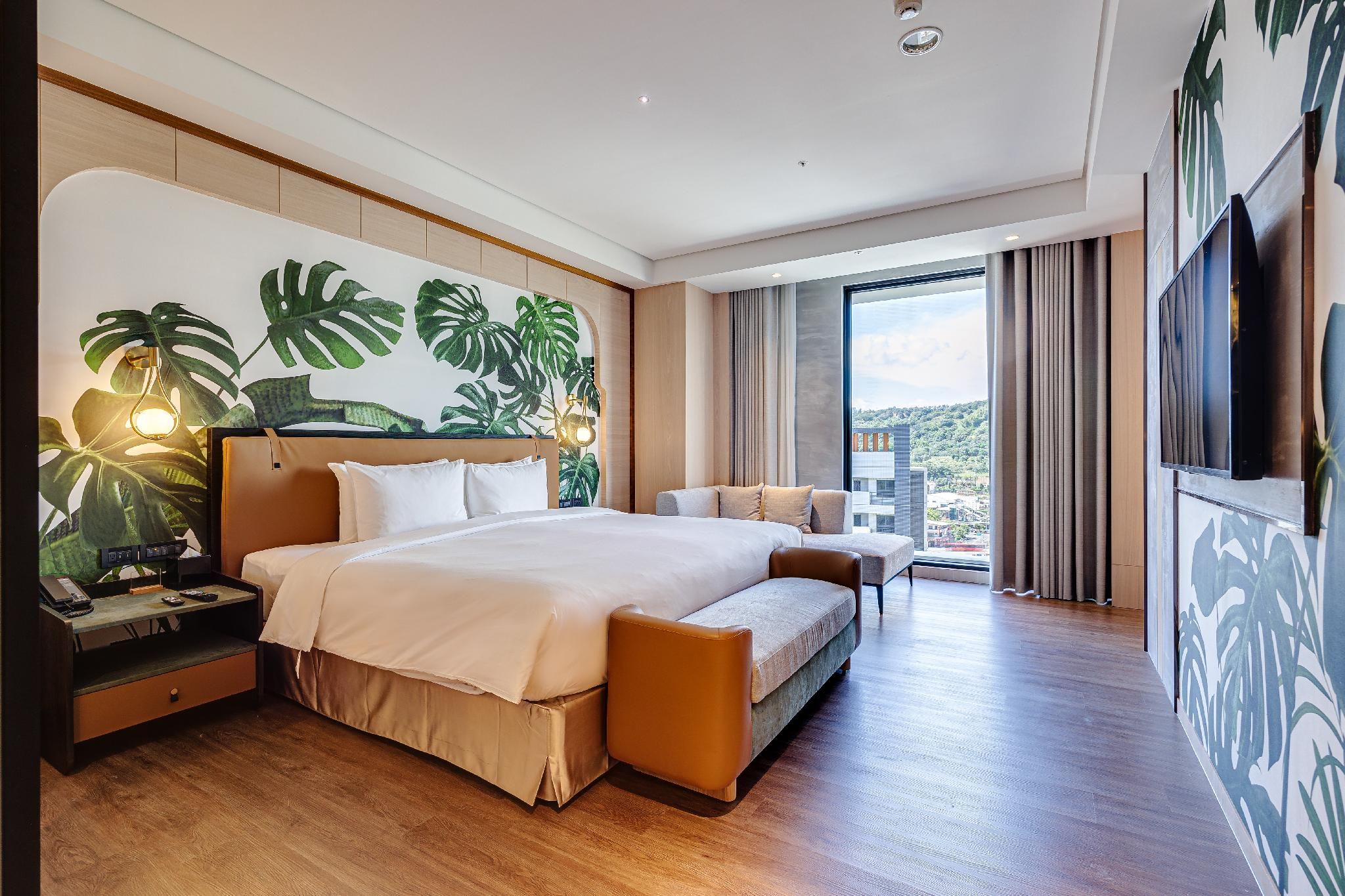 Boutech Executive Suite