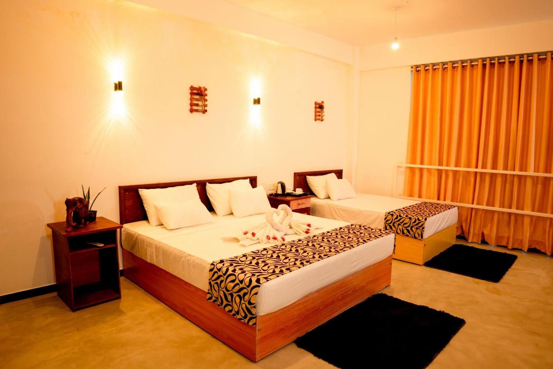 Deluxe Family Room