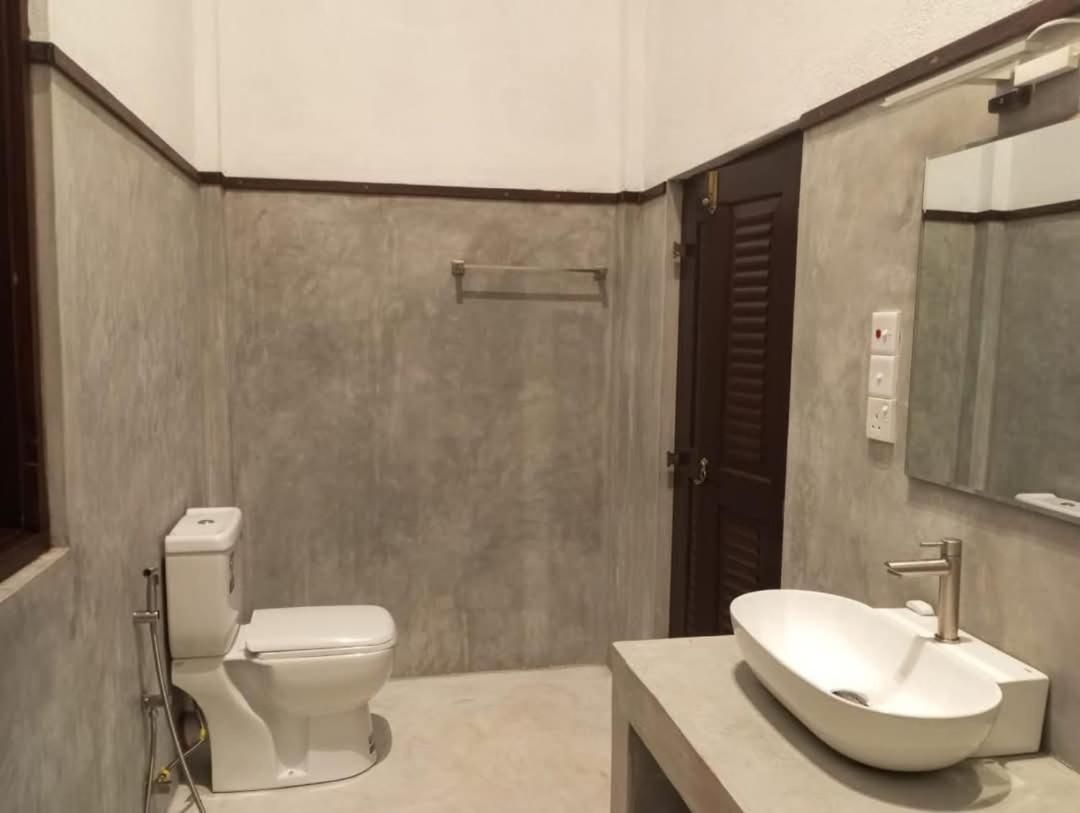 Deluxe Double or Twin Room with Pool View