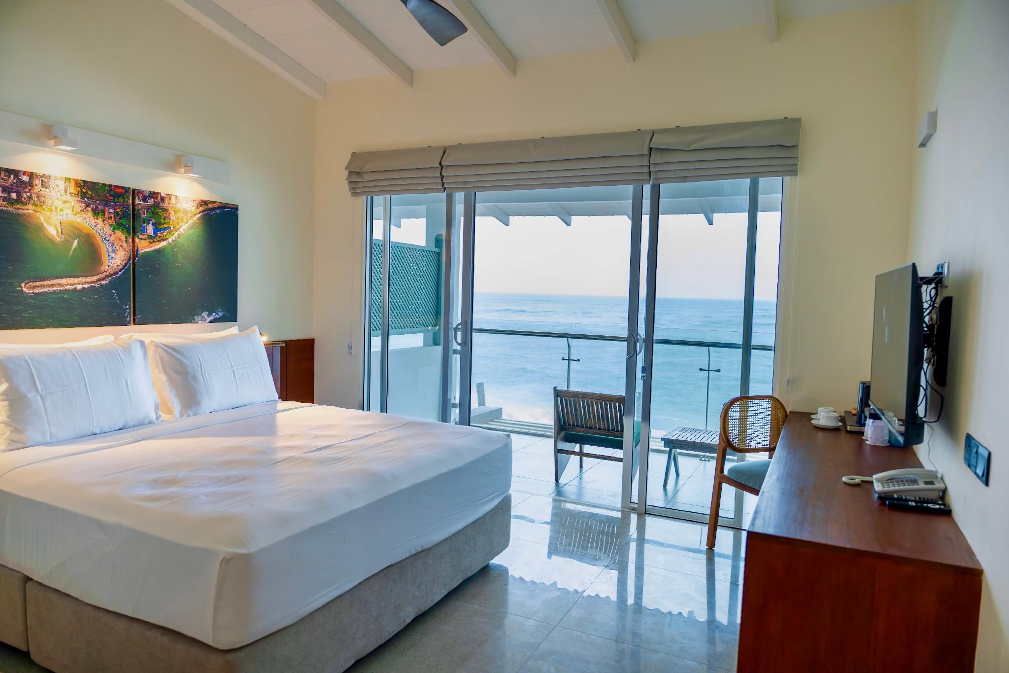 Deluxe Double Room with Sea View