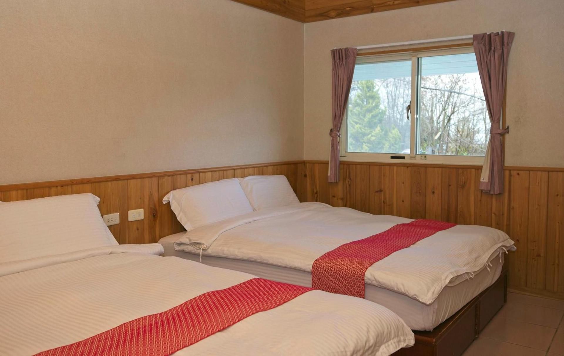 Triple Room with Private Bathroom