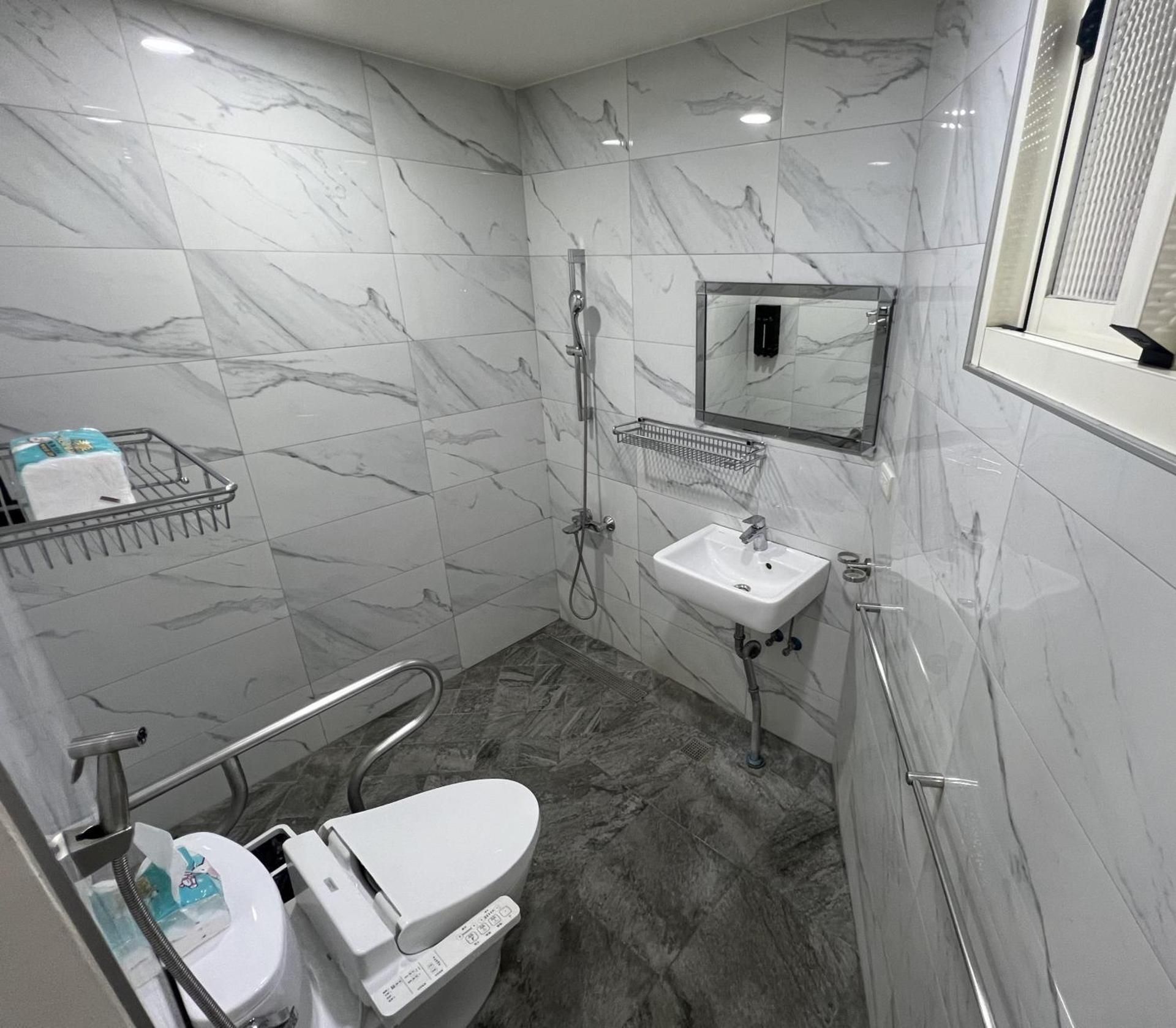 Chill Place Lazy Place No. 2 Suite family 2