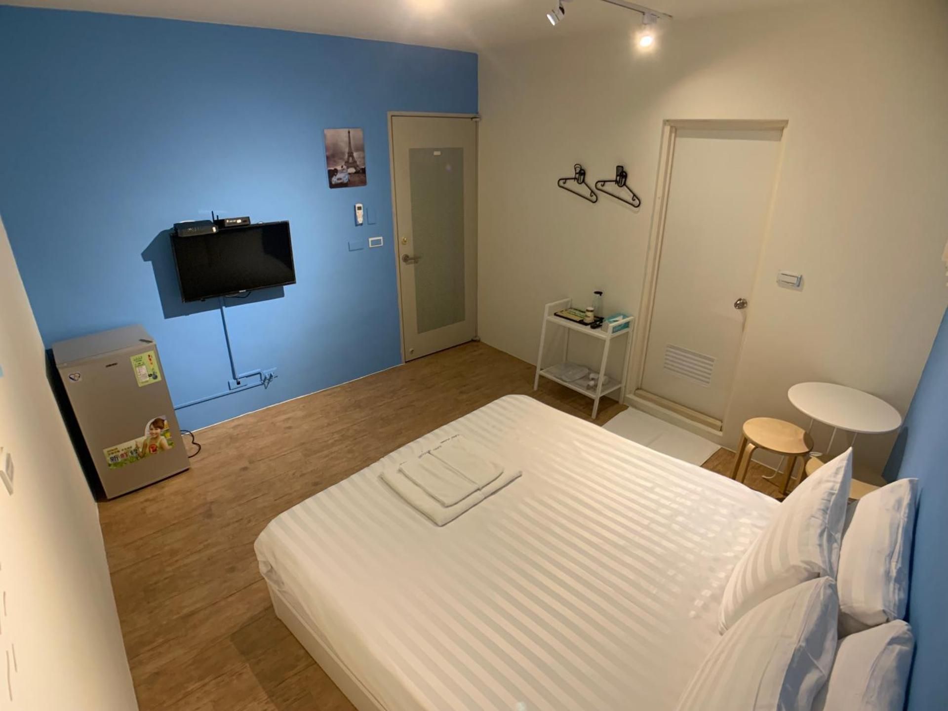 Lazy Bone Family Junior Suite 2