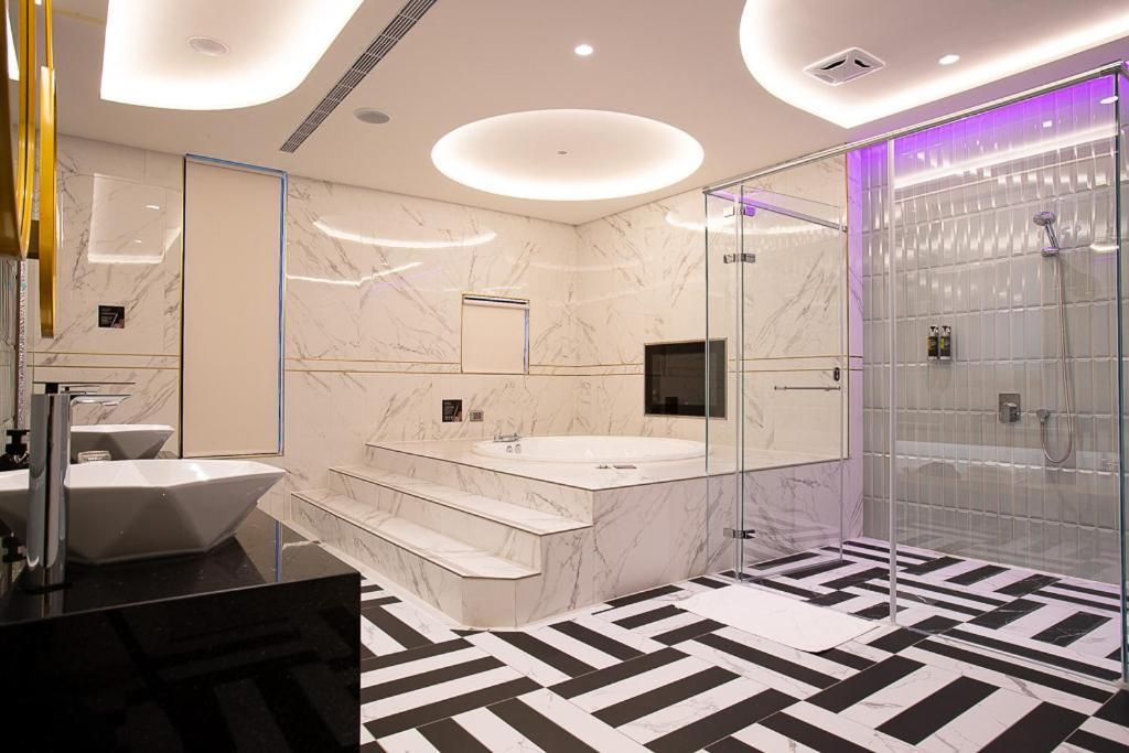 I Will Motel Deluxe Suite 2